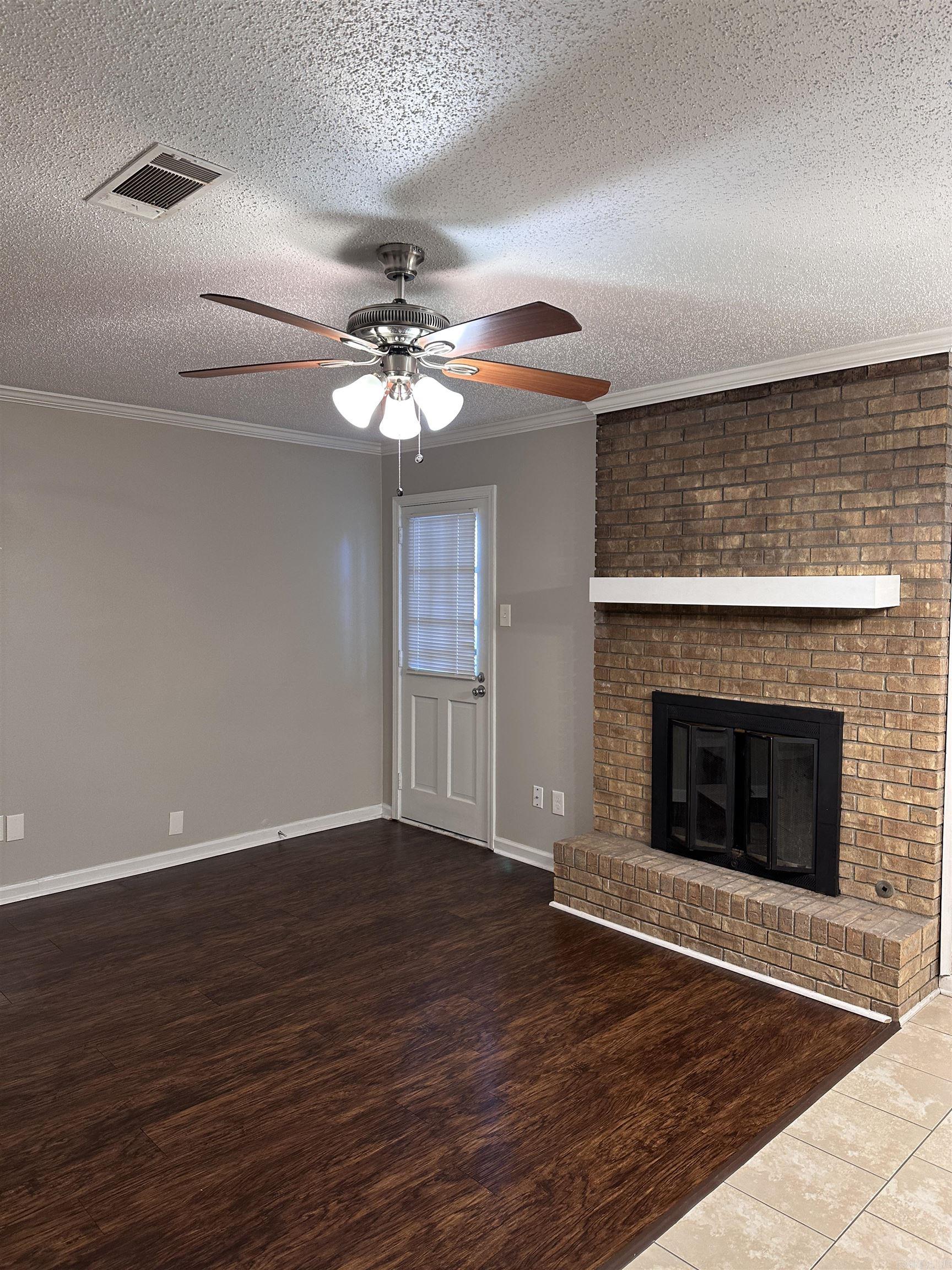 Twin Lakes - Residential