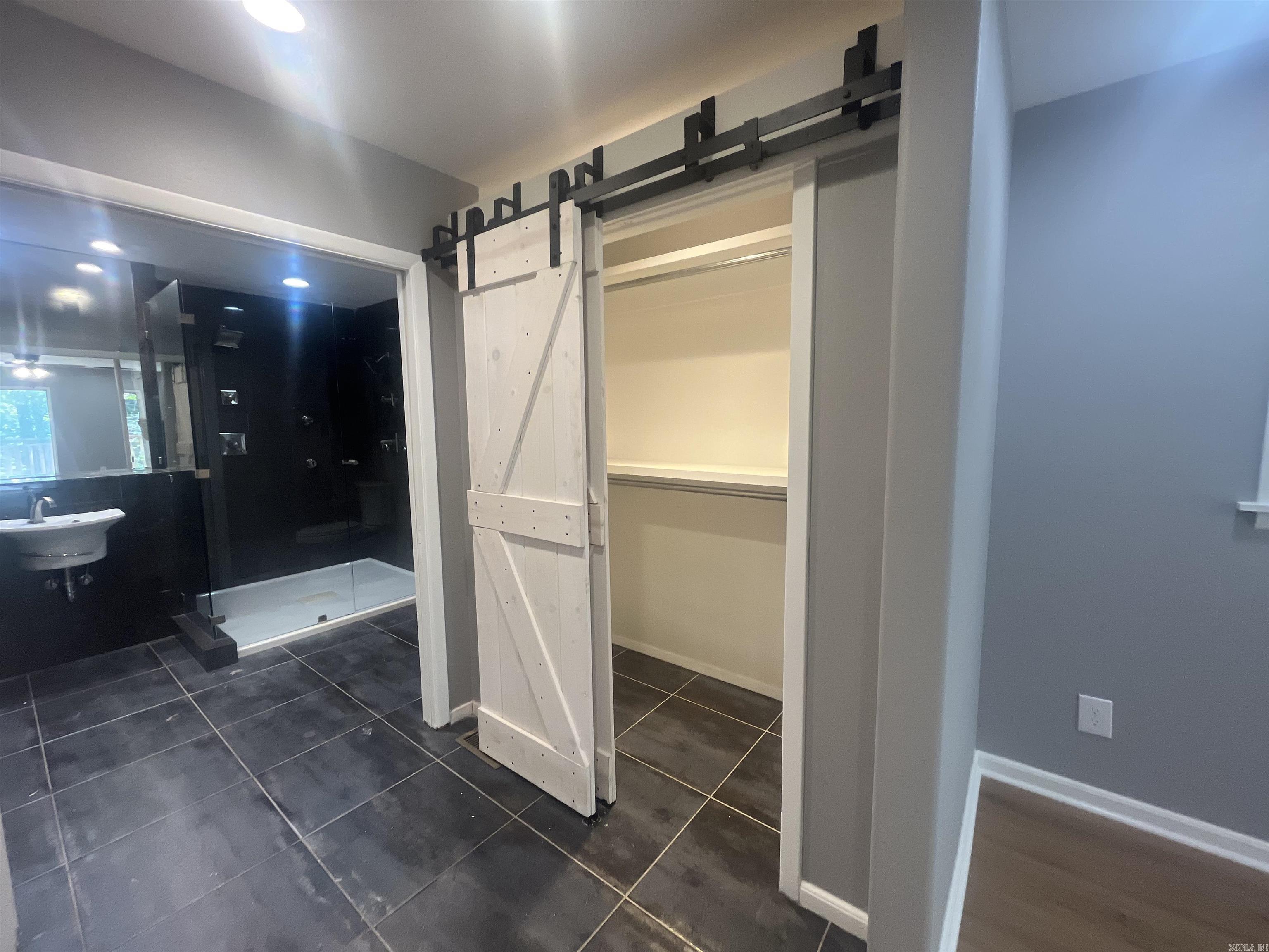 ALLENWOOD - Residential