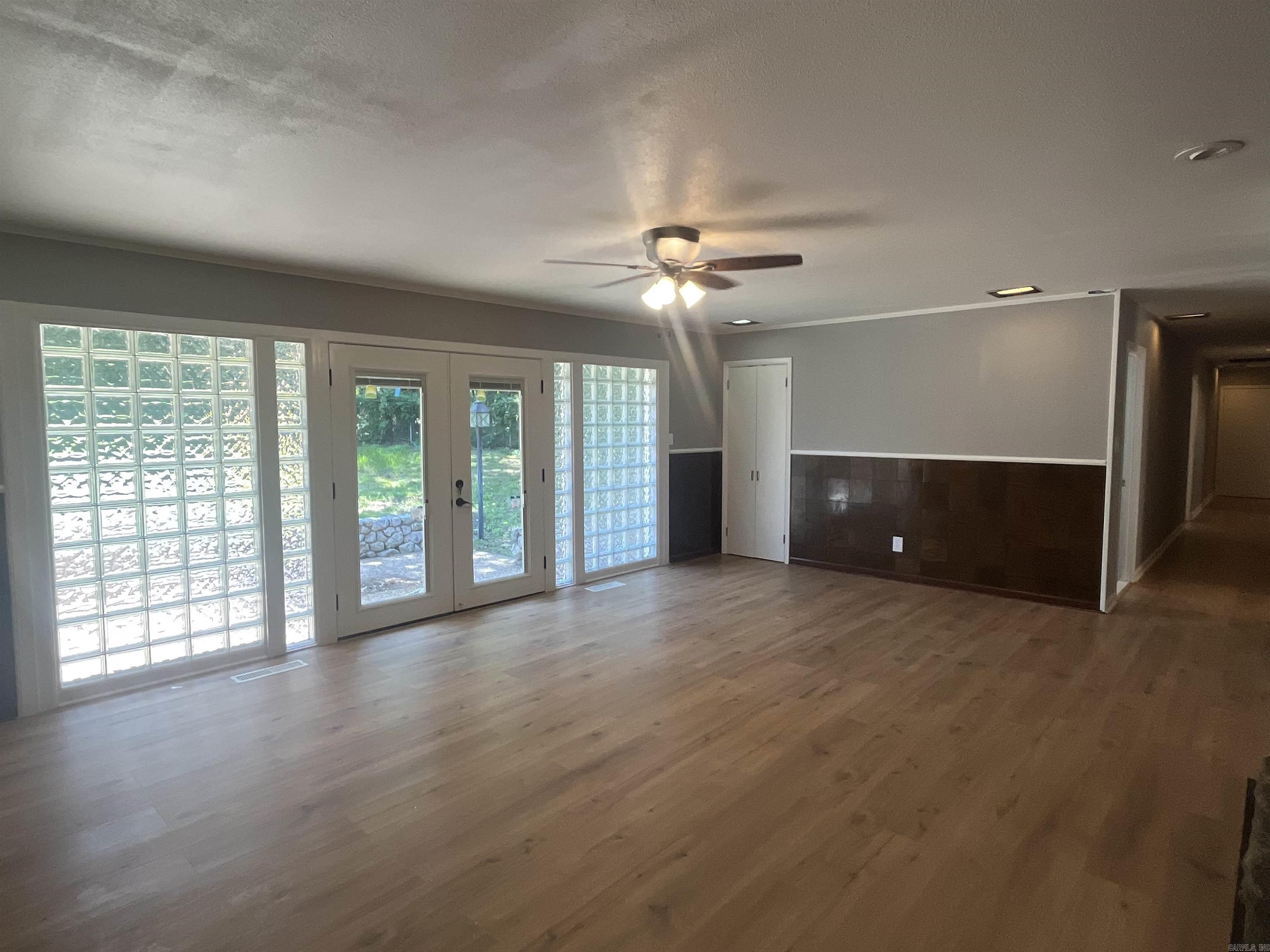 ALLENWOOD - Residential