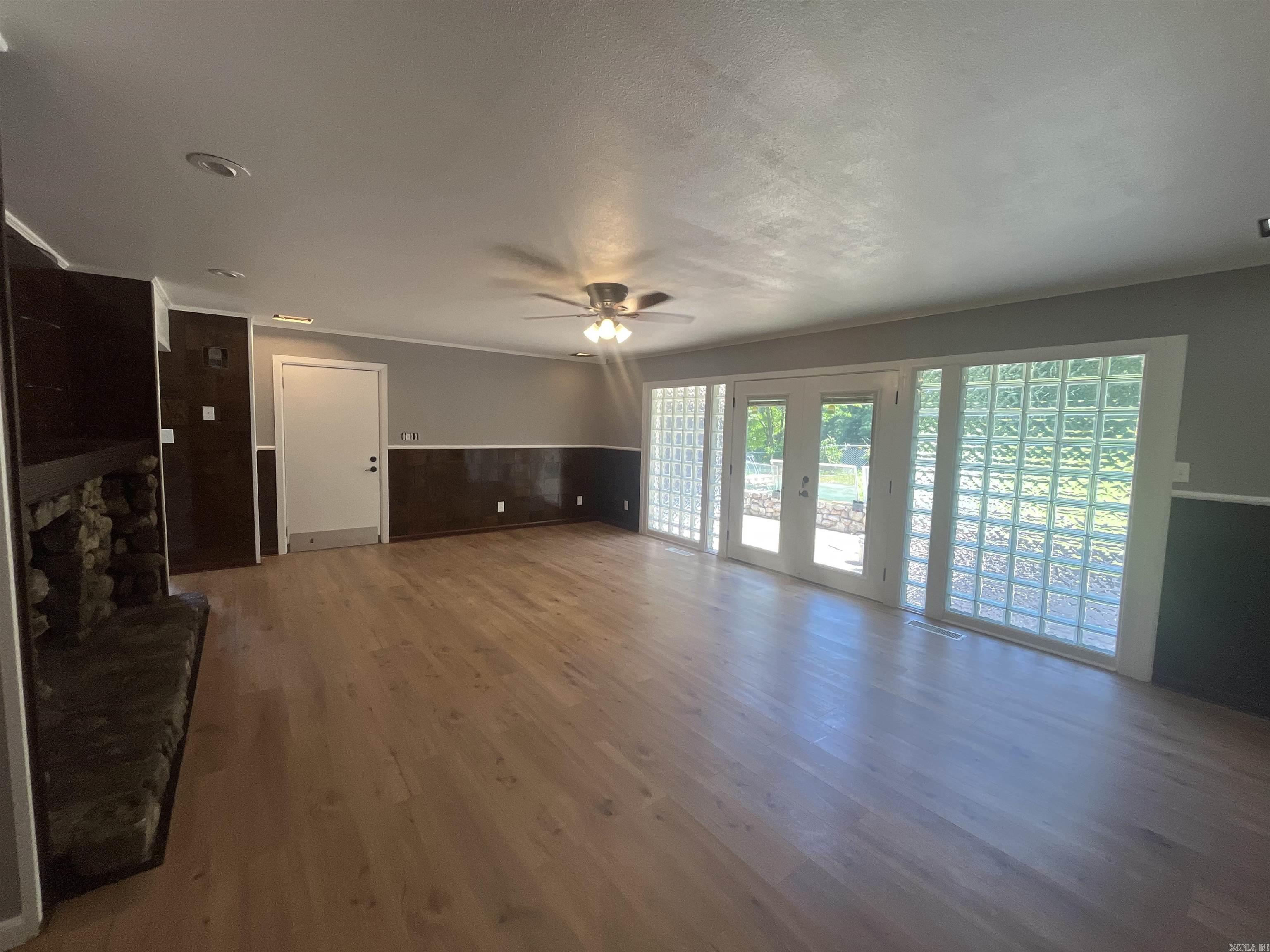 ALLENWOOD - Residential