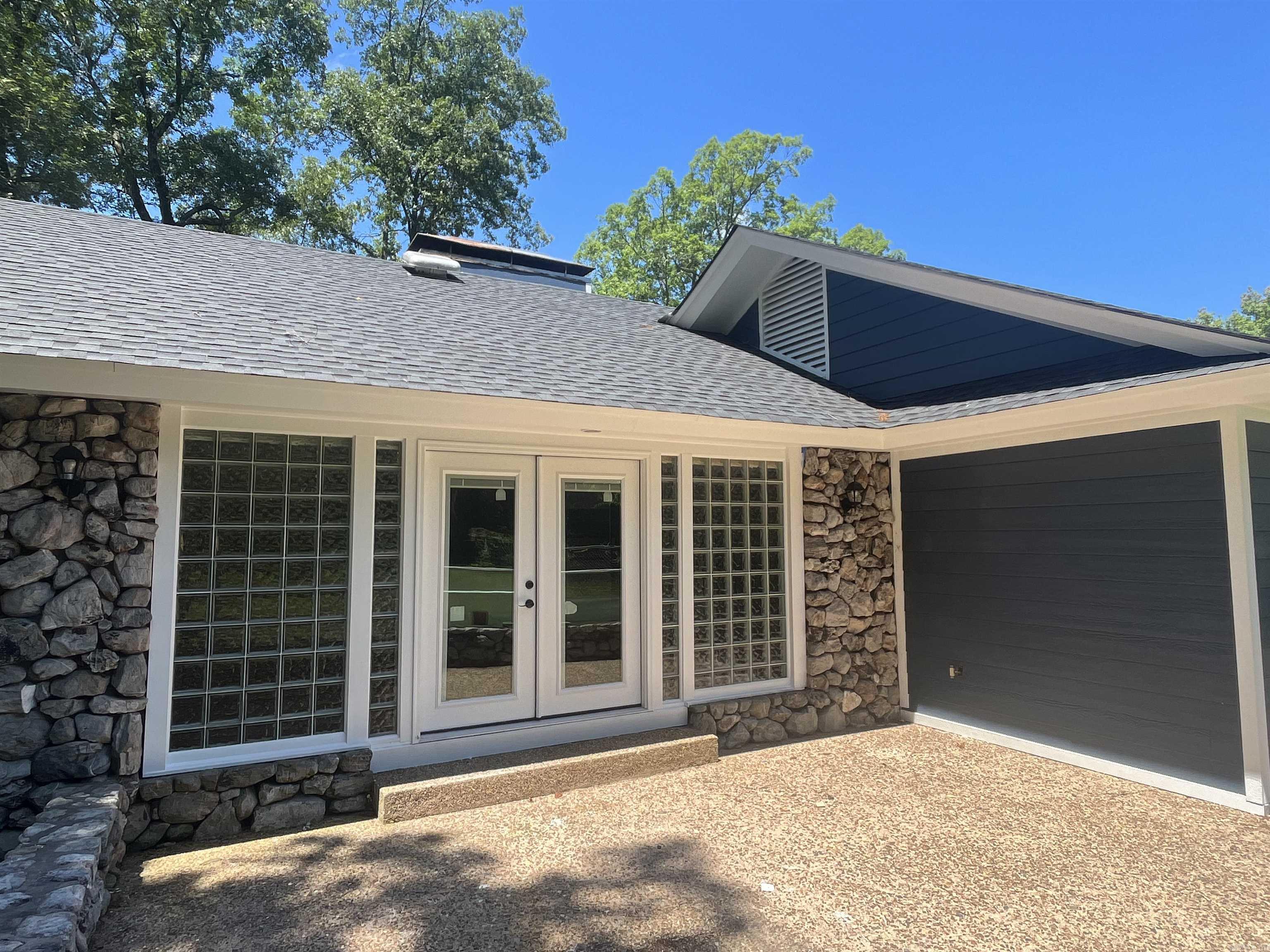 ALLENWOOD - Residential