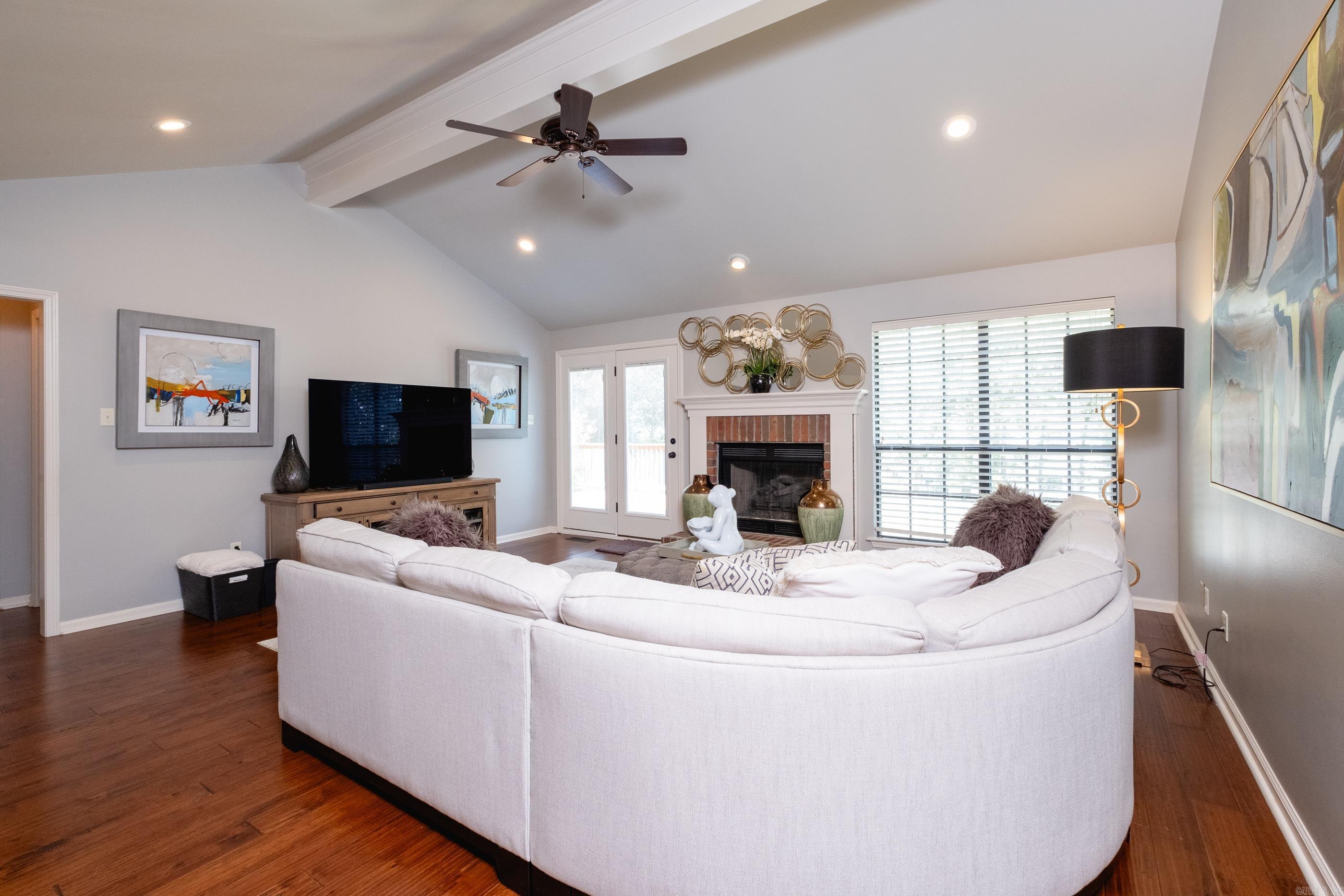 PLEASANT VIEW - Residential