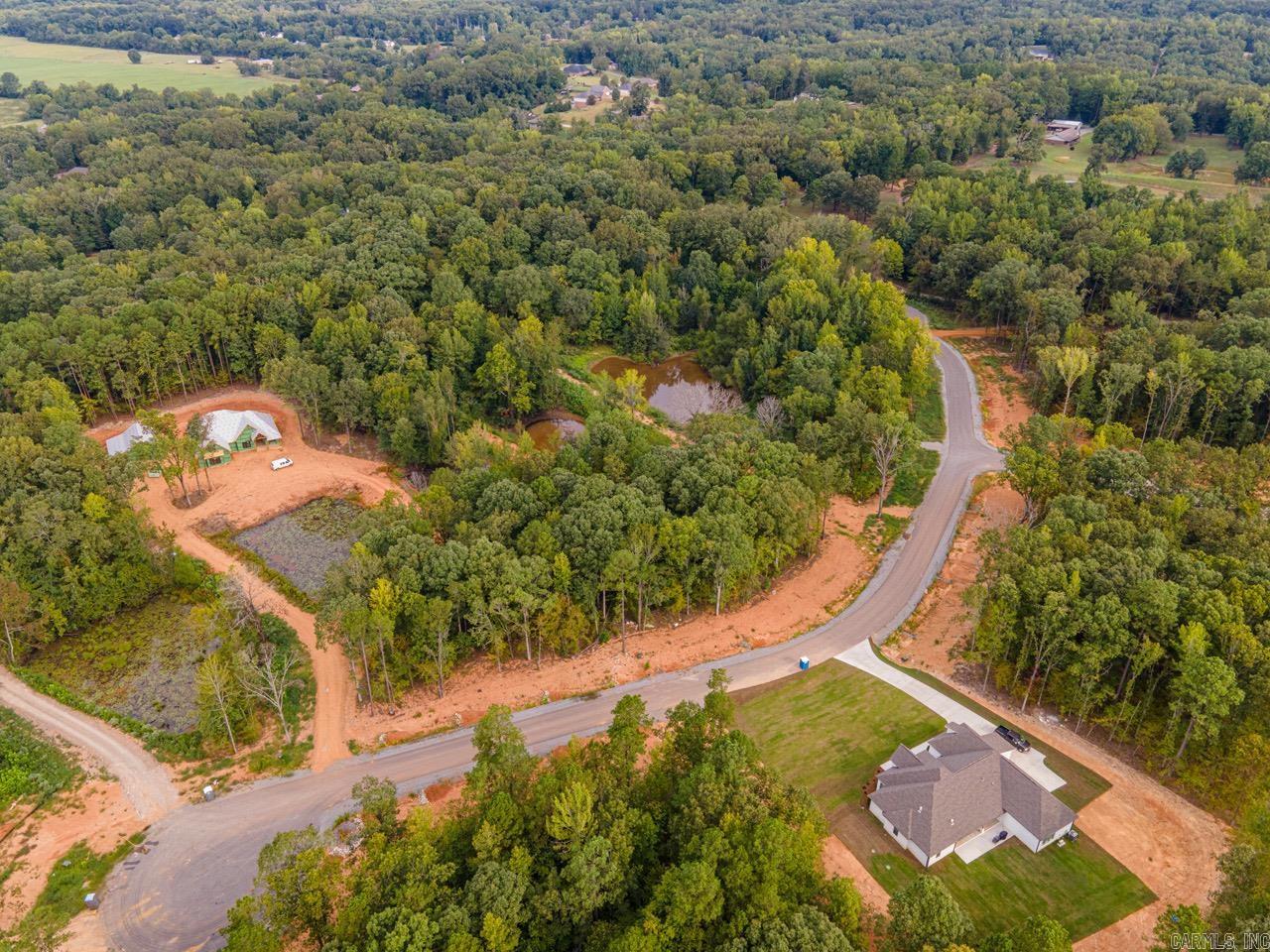 WHITE OAK MANOR - Land