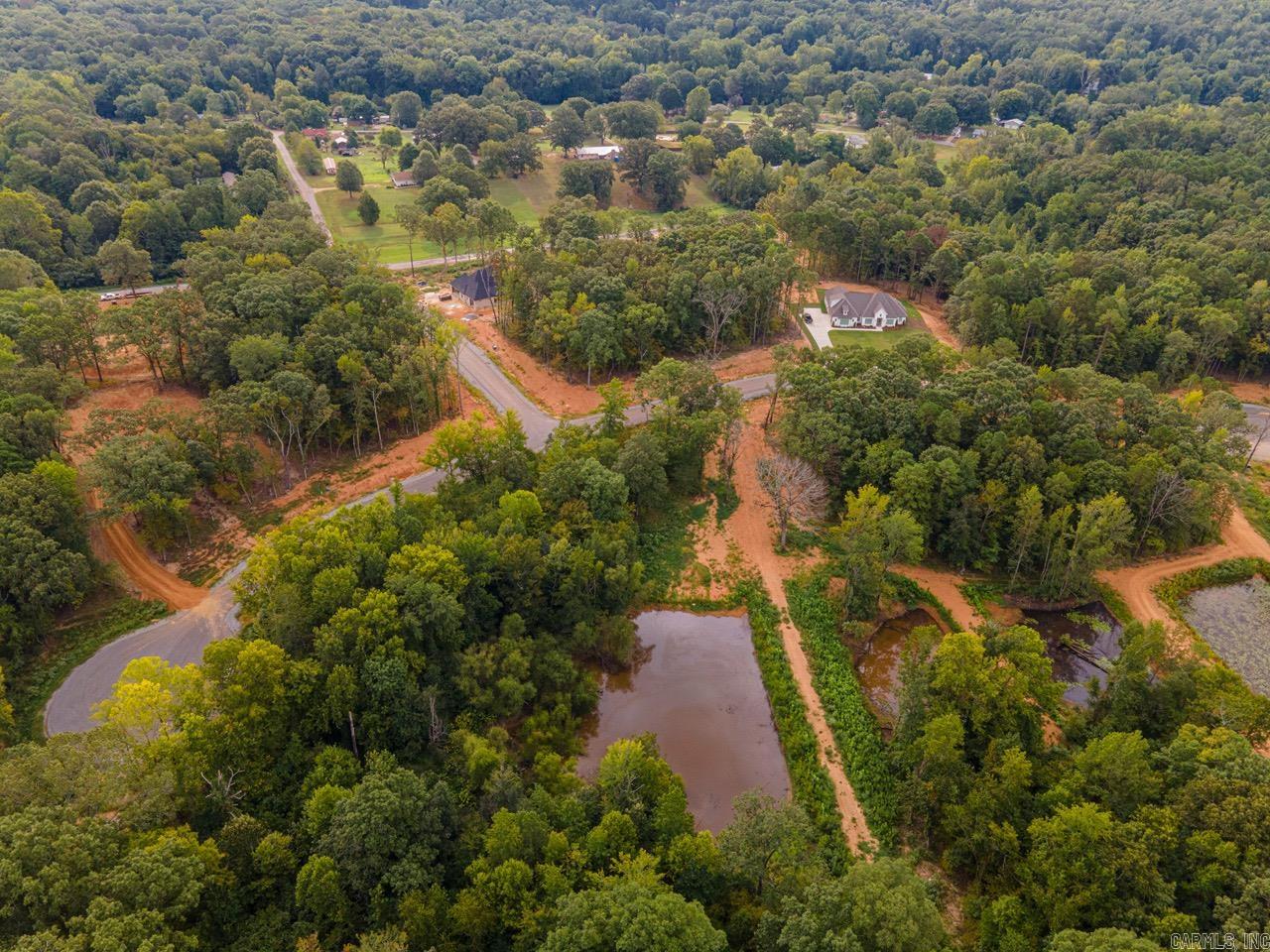 WHITE OAK MANOR - Land