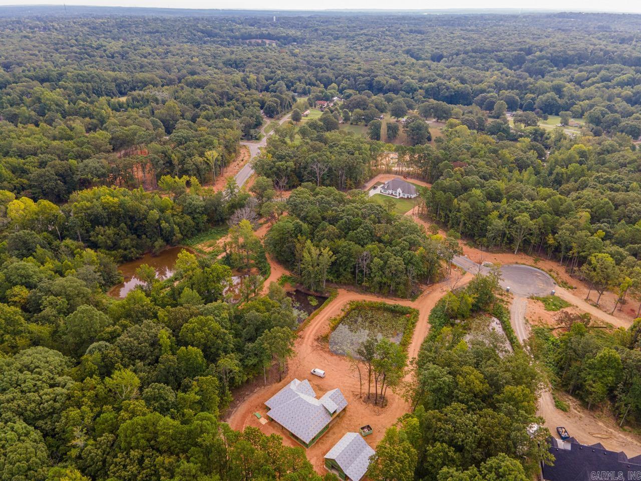 WHITE OAK MANOR - Land