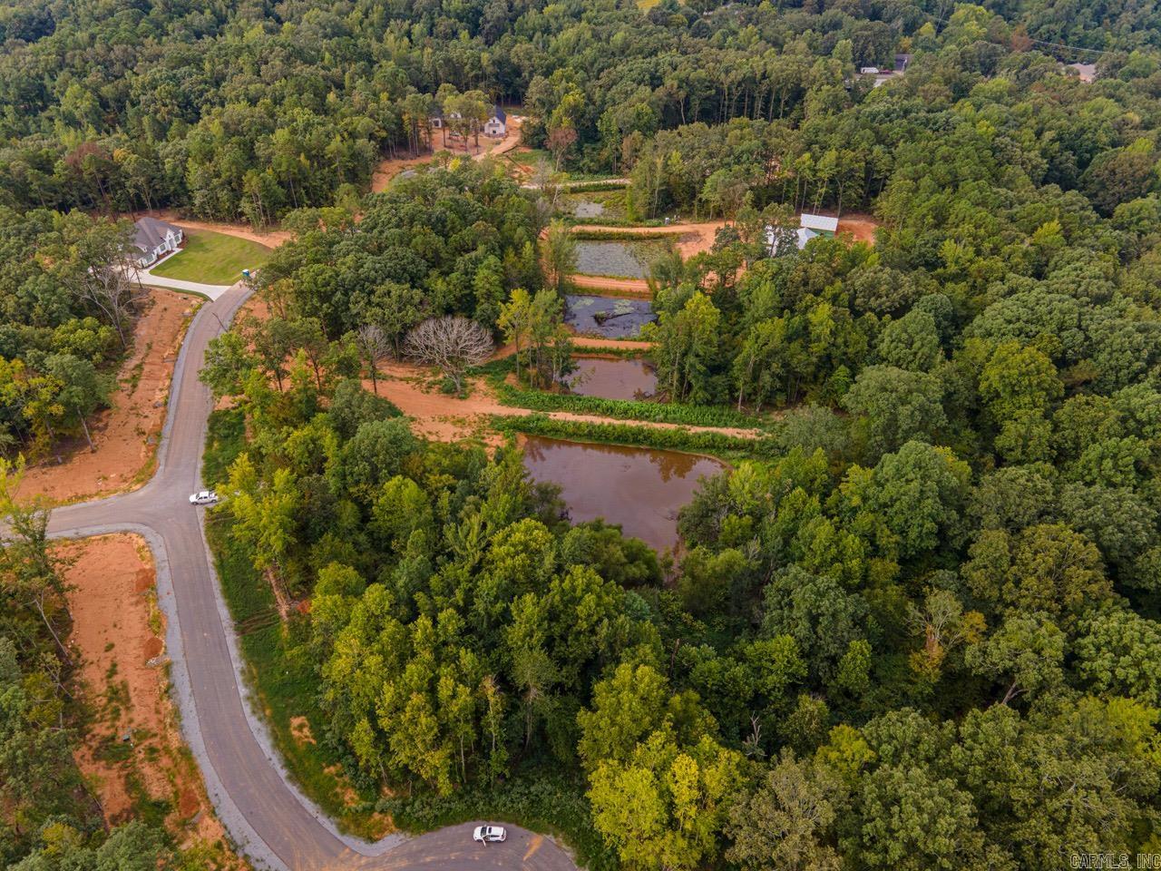 WHITE OAK MANOR - Land