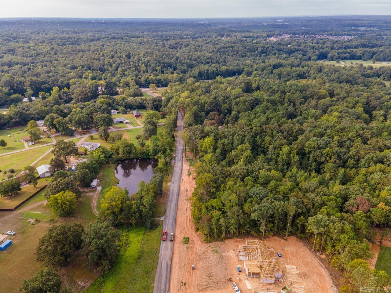 WHITE OAK MANOR - Land