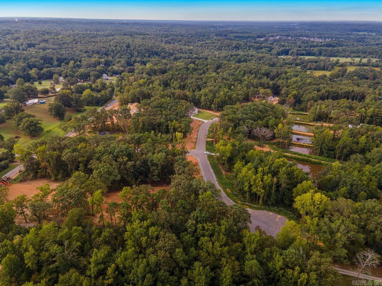 WHITE OAK MANOR - Land