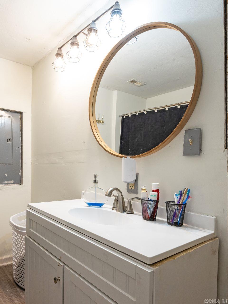 OT ENGLAND CITY - Residential