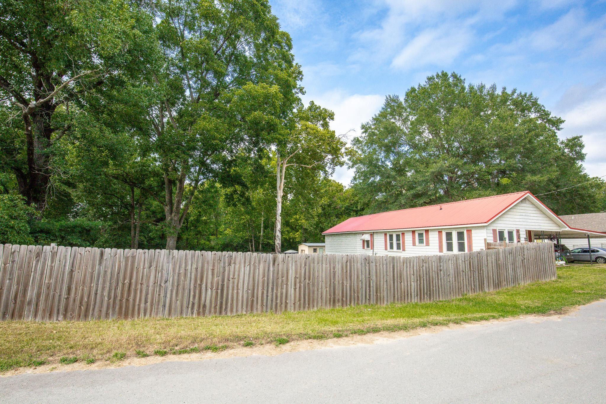 SAWYER & AUSTIN - Residential