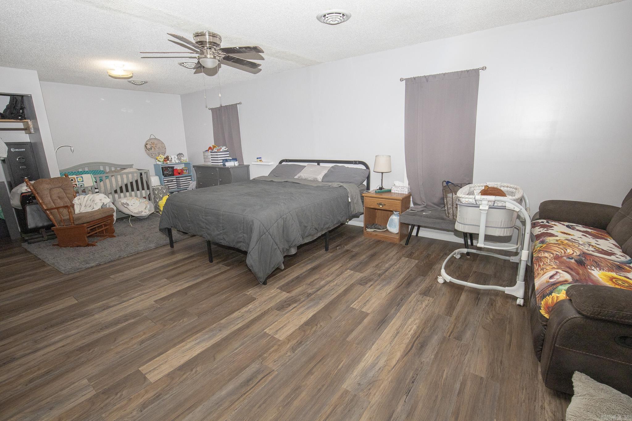 SAWYER & AUSTIN - Residential