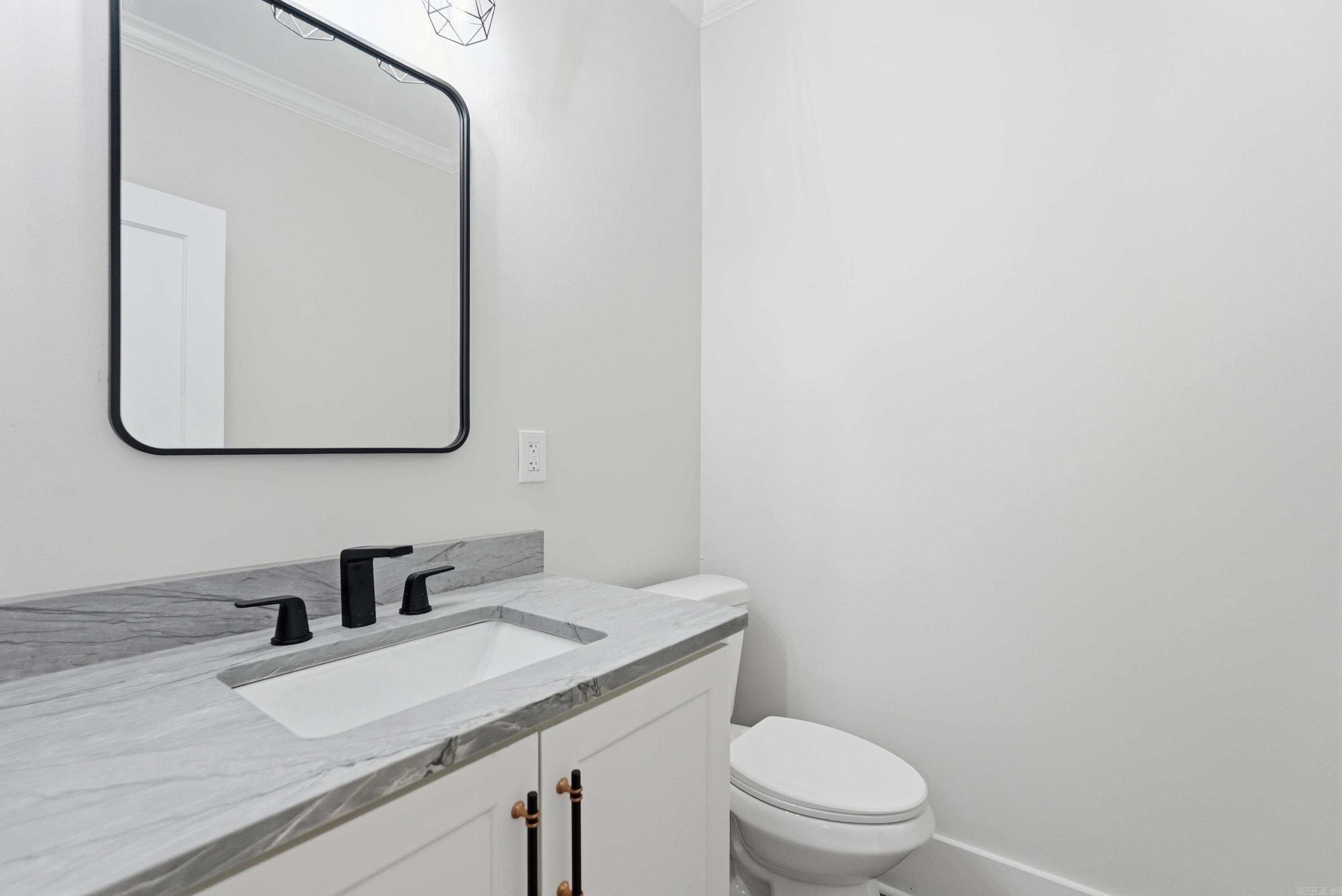 MIDLAND HILLS - Residential