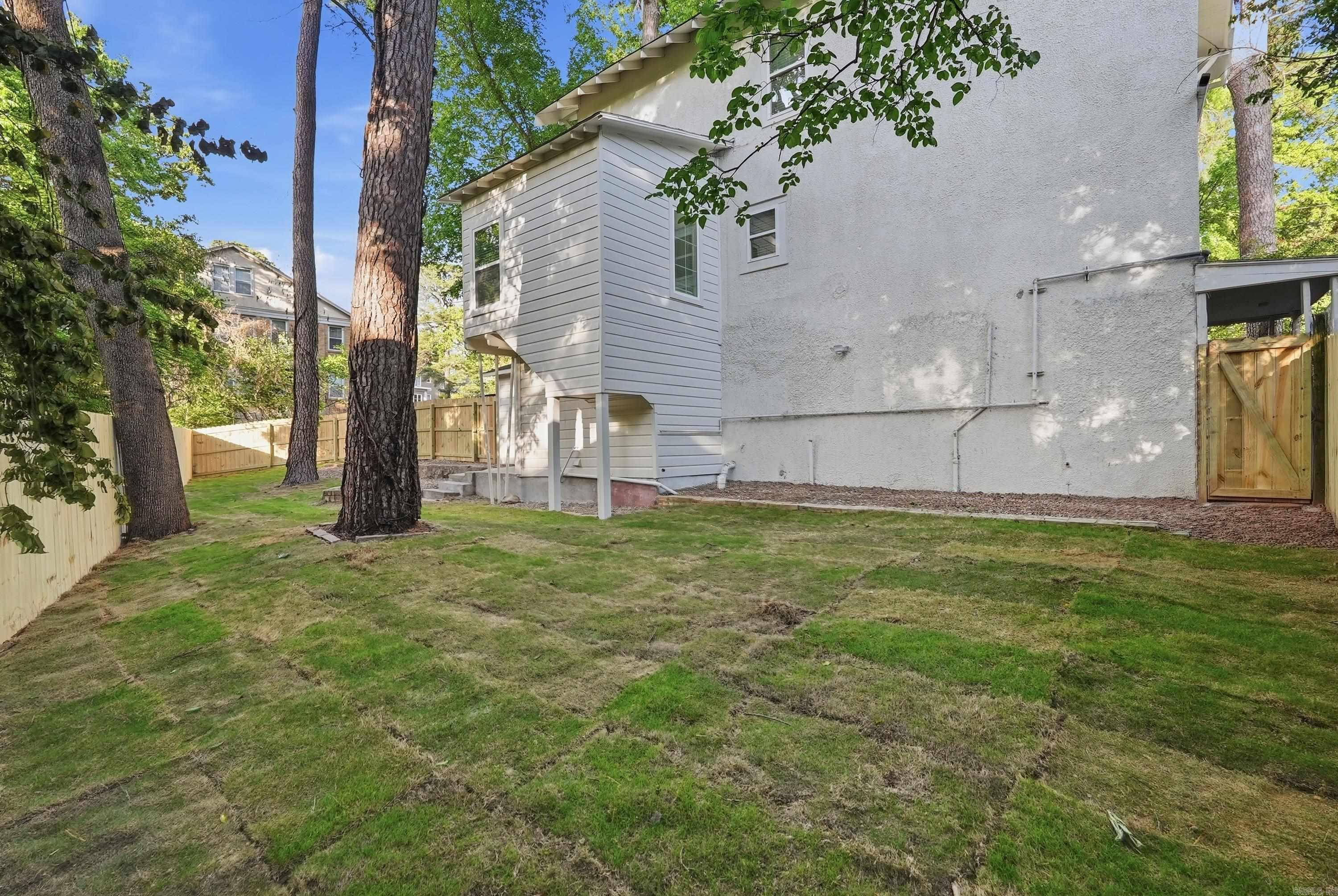 MIDLAND HILLS - Residential