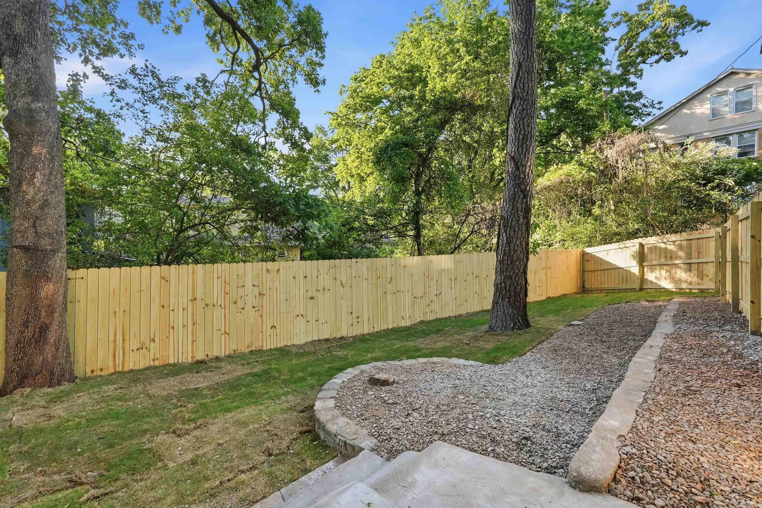 MIDLAND HILLS - Residential