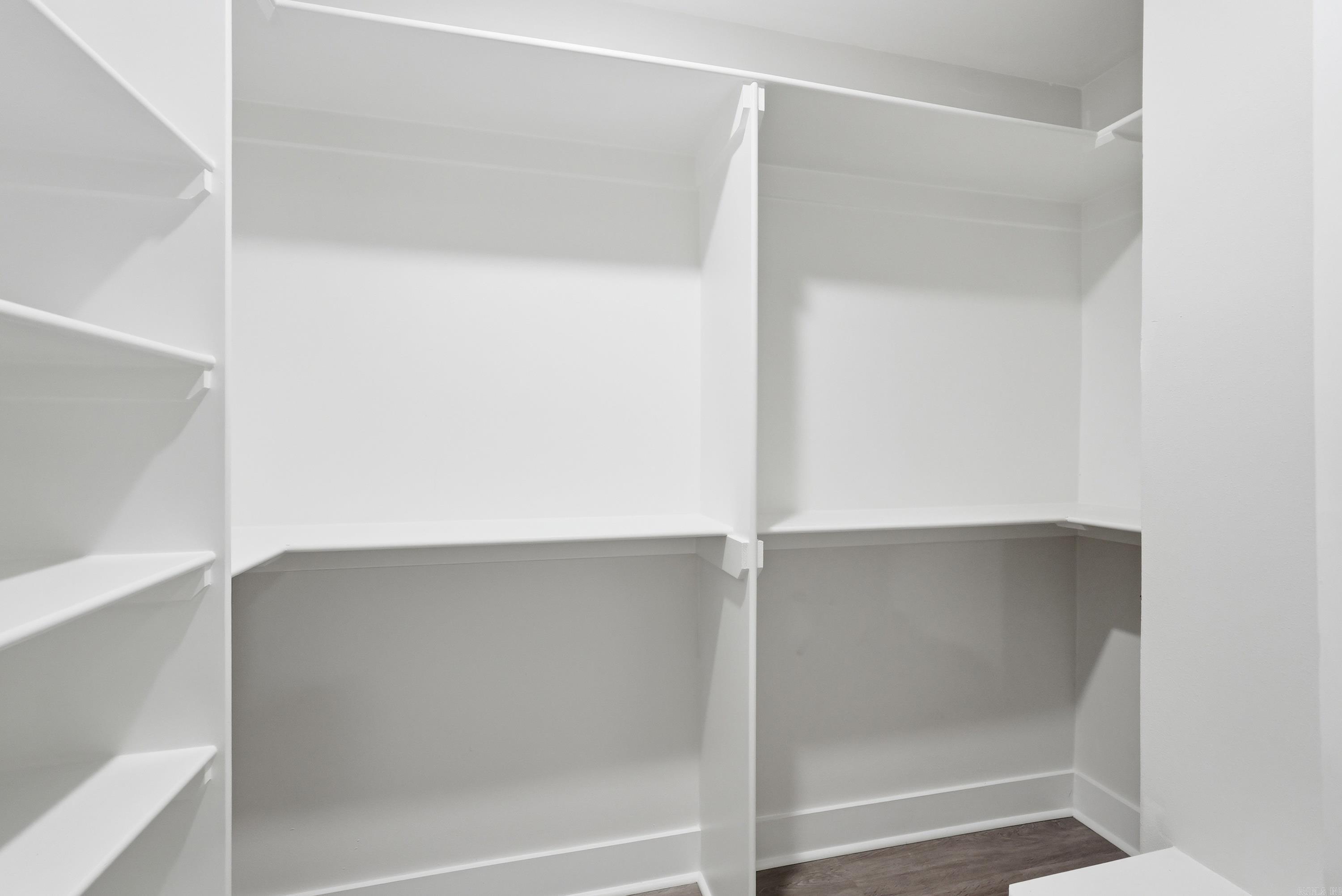 MIDLAND HILLS - Residential