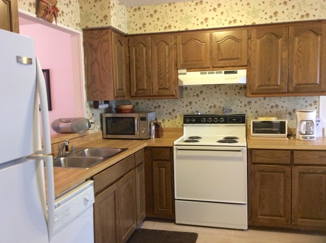 La Coruna Courts - Residential