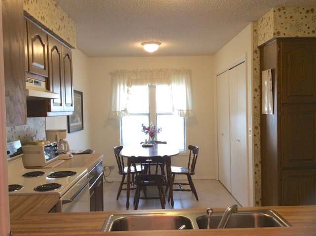 La Coruna Courts - Residential