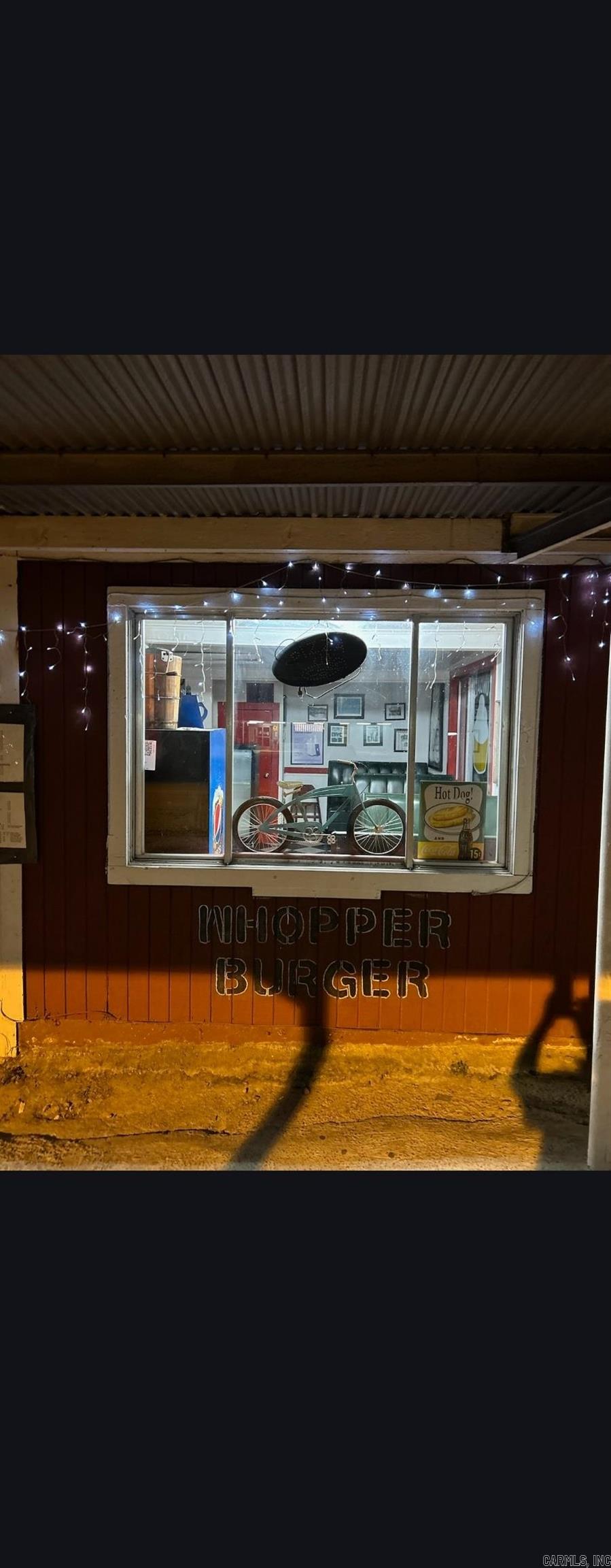 Oak Dale - Commercial Sale
