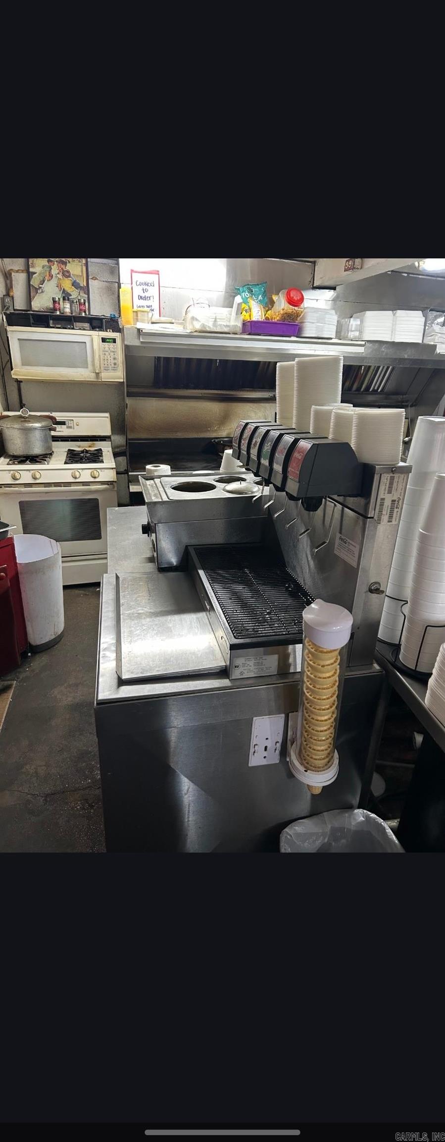 Oak Dale - Commercial Sale