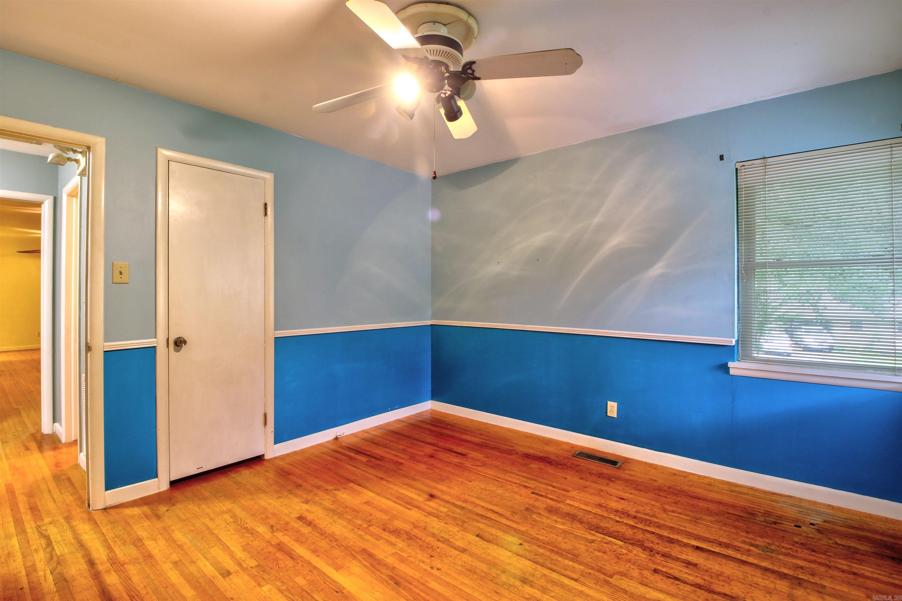 LAKEWOOD - Residential