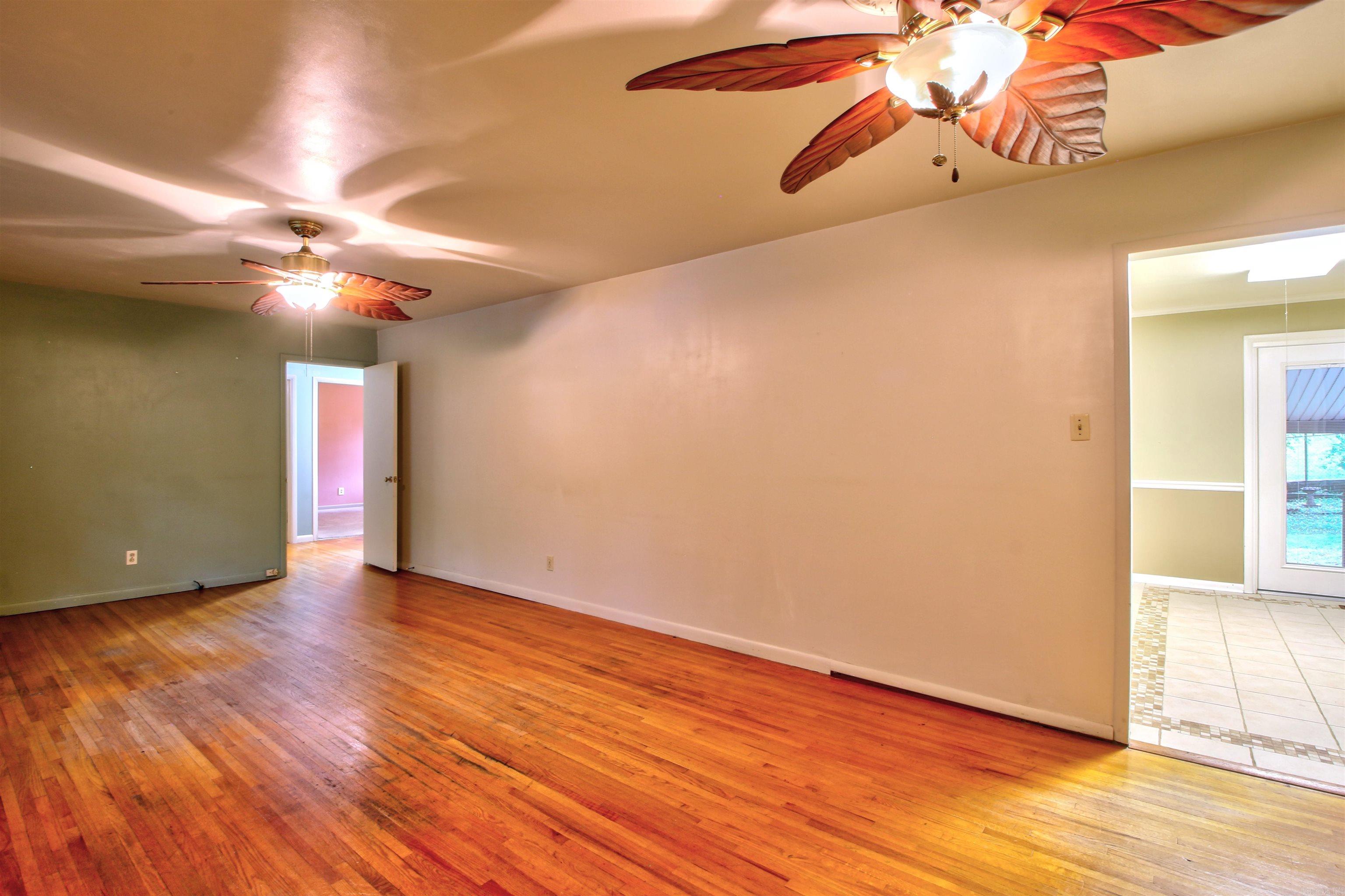 LAKEWOOD - Residential