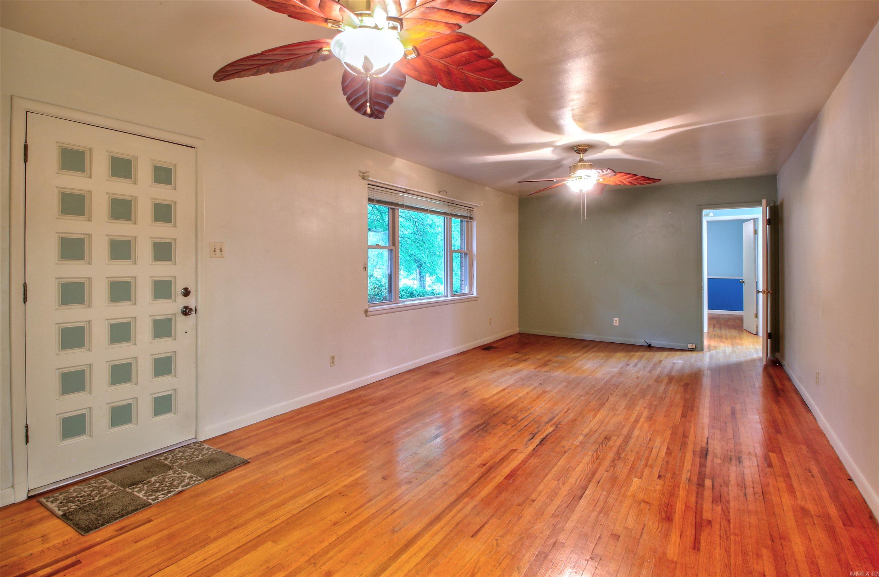 LAKEWOOD - Residential