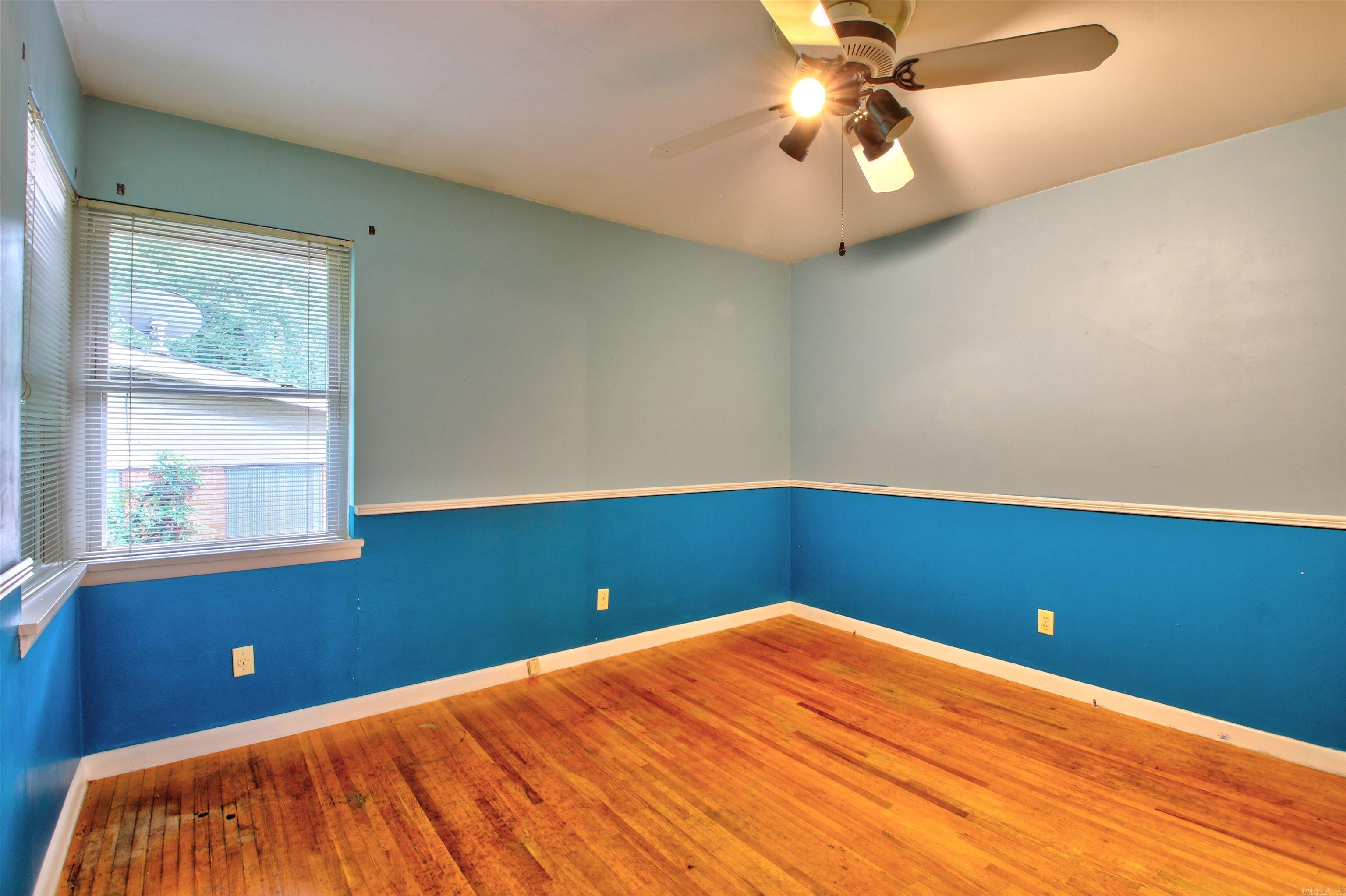 LAKEWOOD - Residential