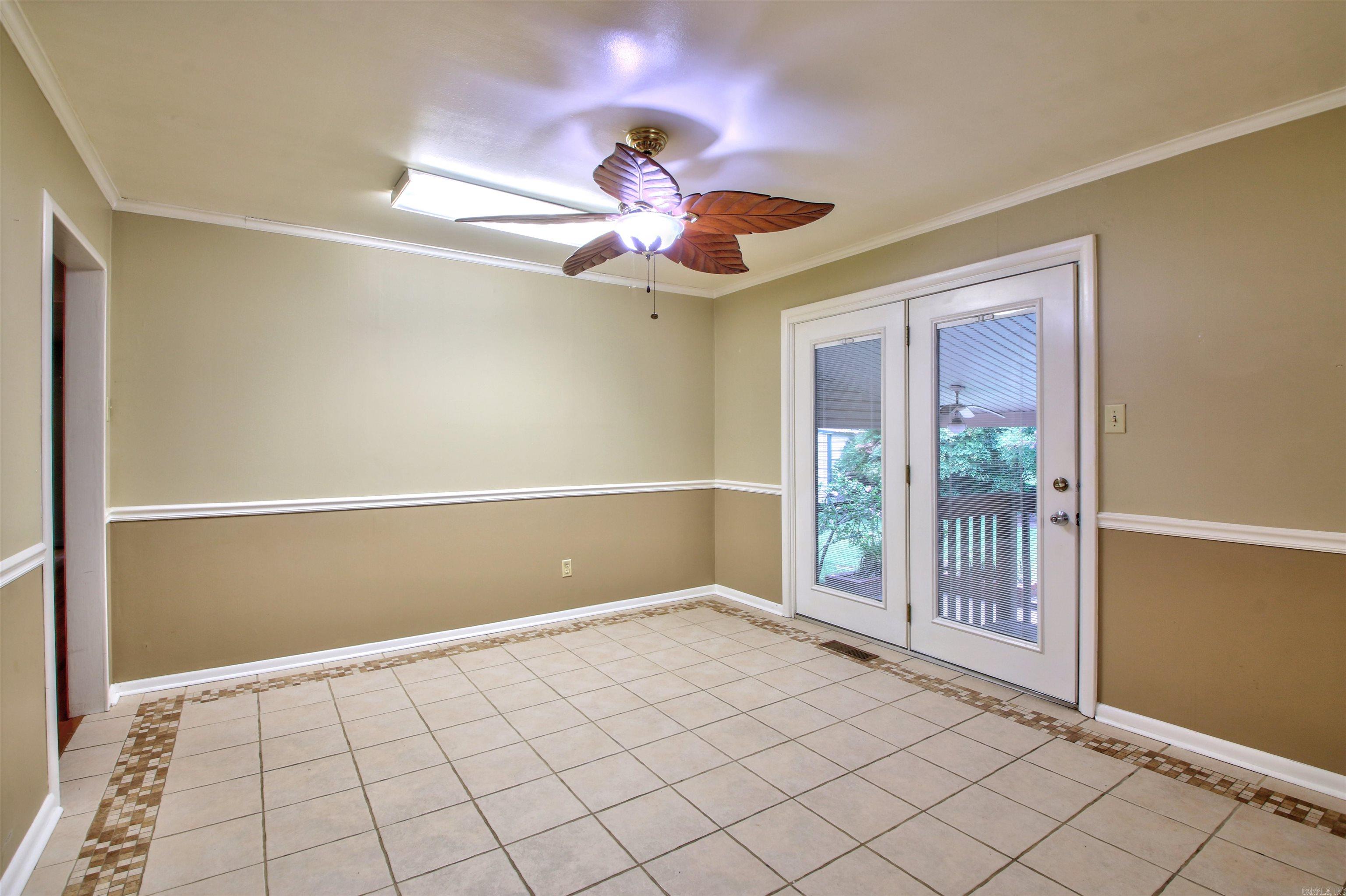 LAKEWOOD - Residential