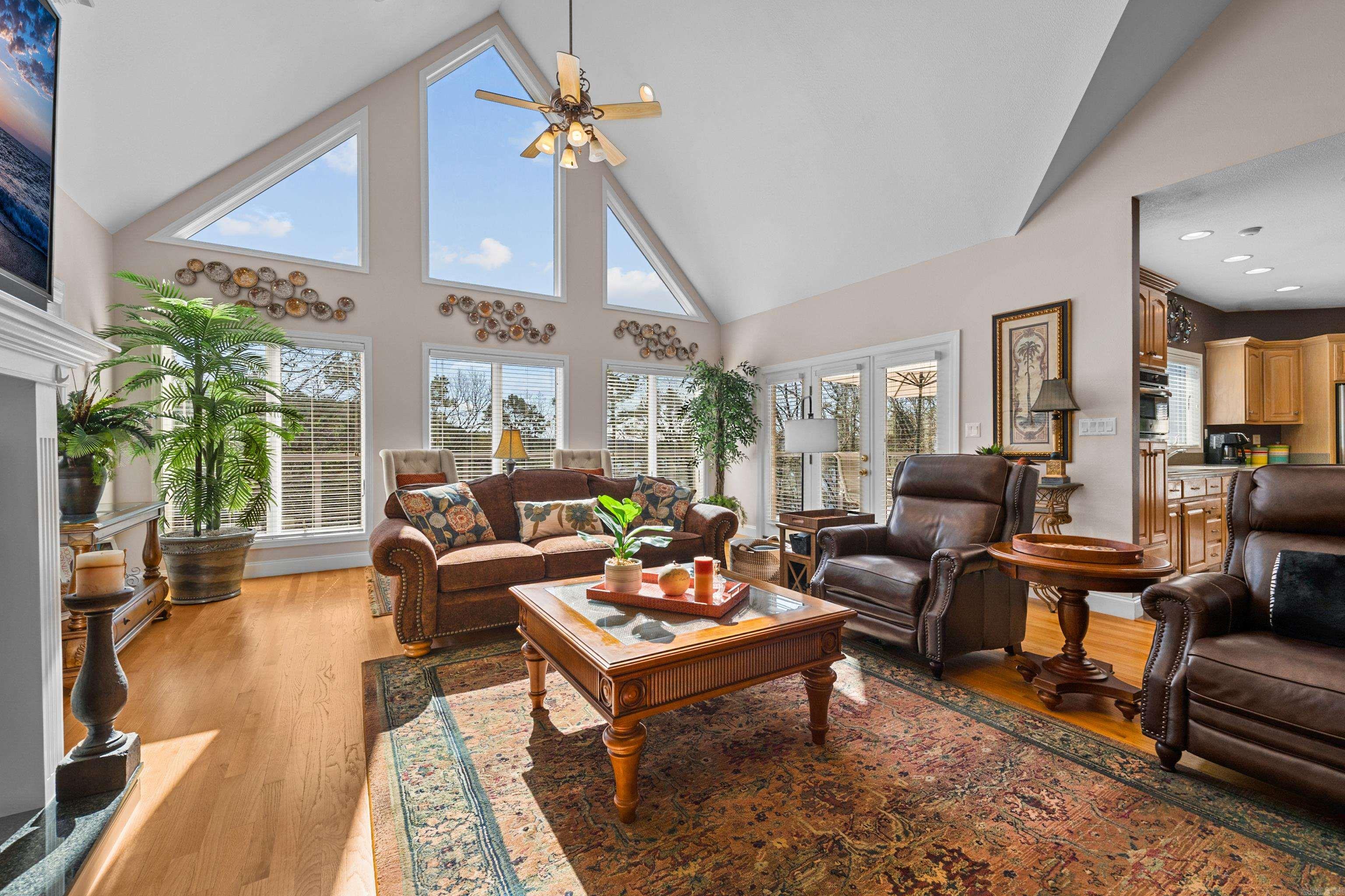 BELMONT ACRES - LAKE - Residential