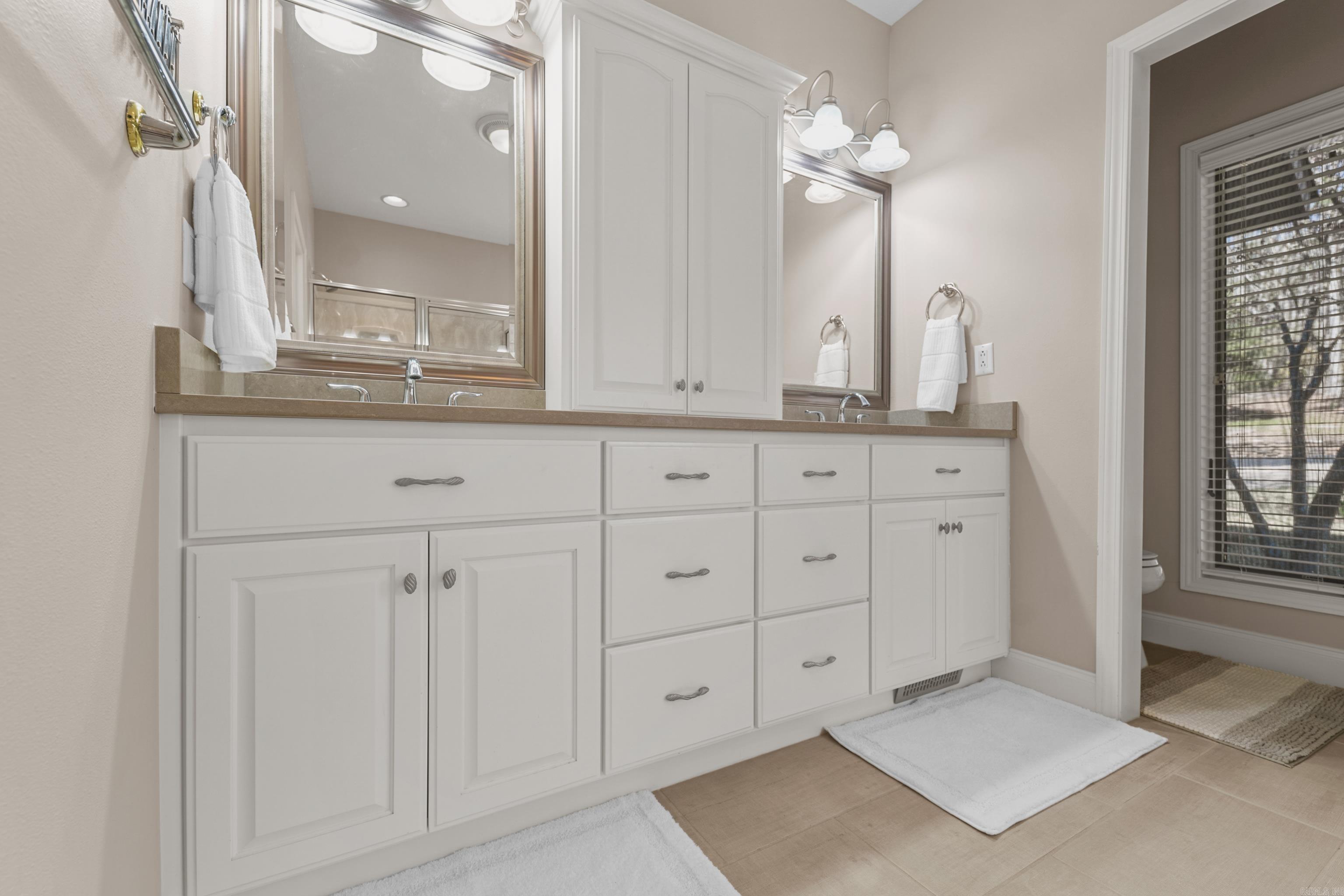 BELMONT ACRES - LAKE - Residential