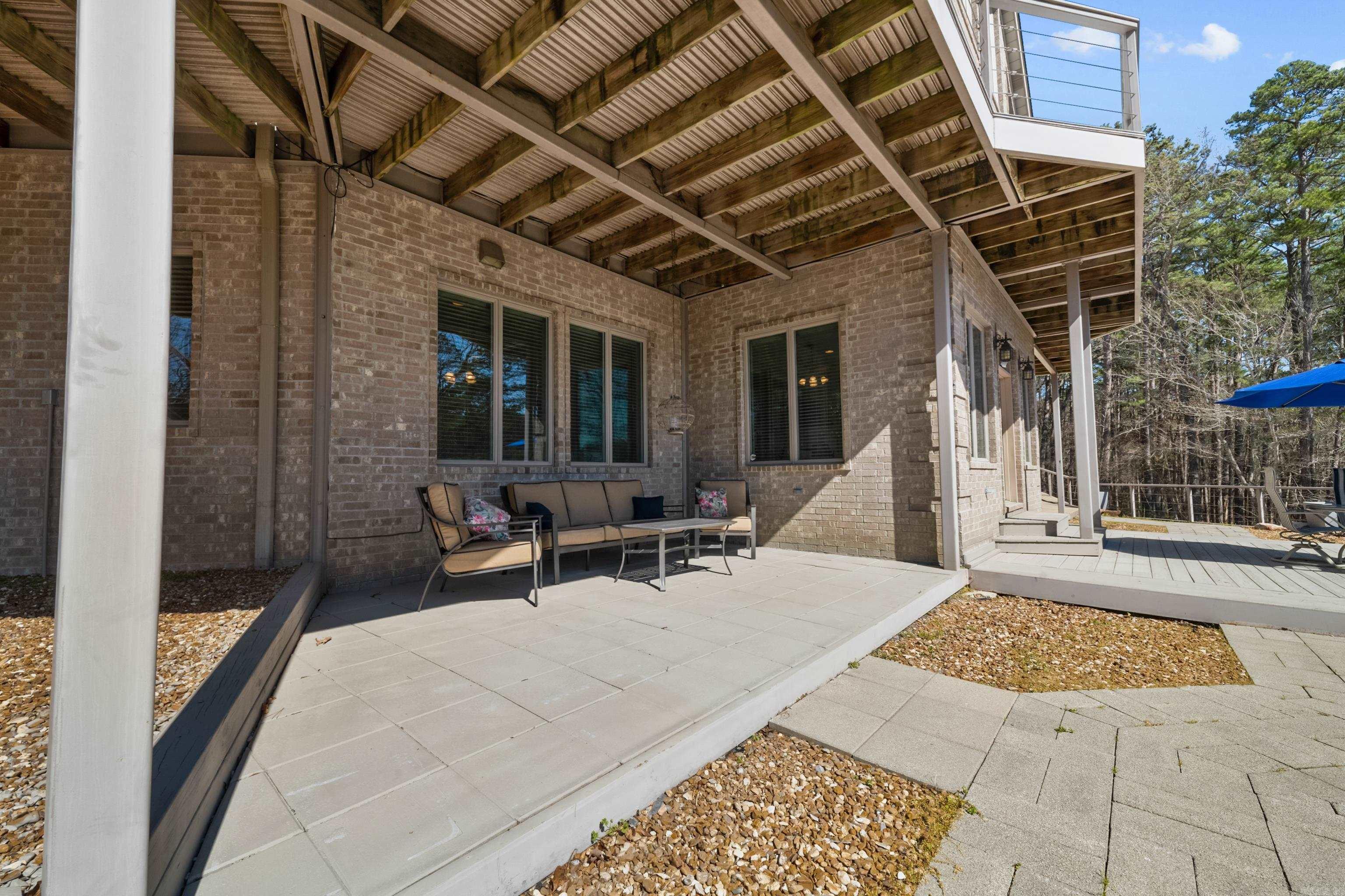 BELMONT ACRES - LAKE - Residential