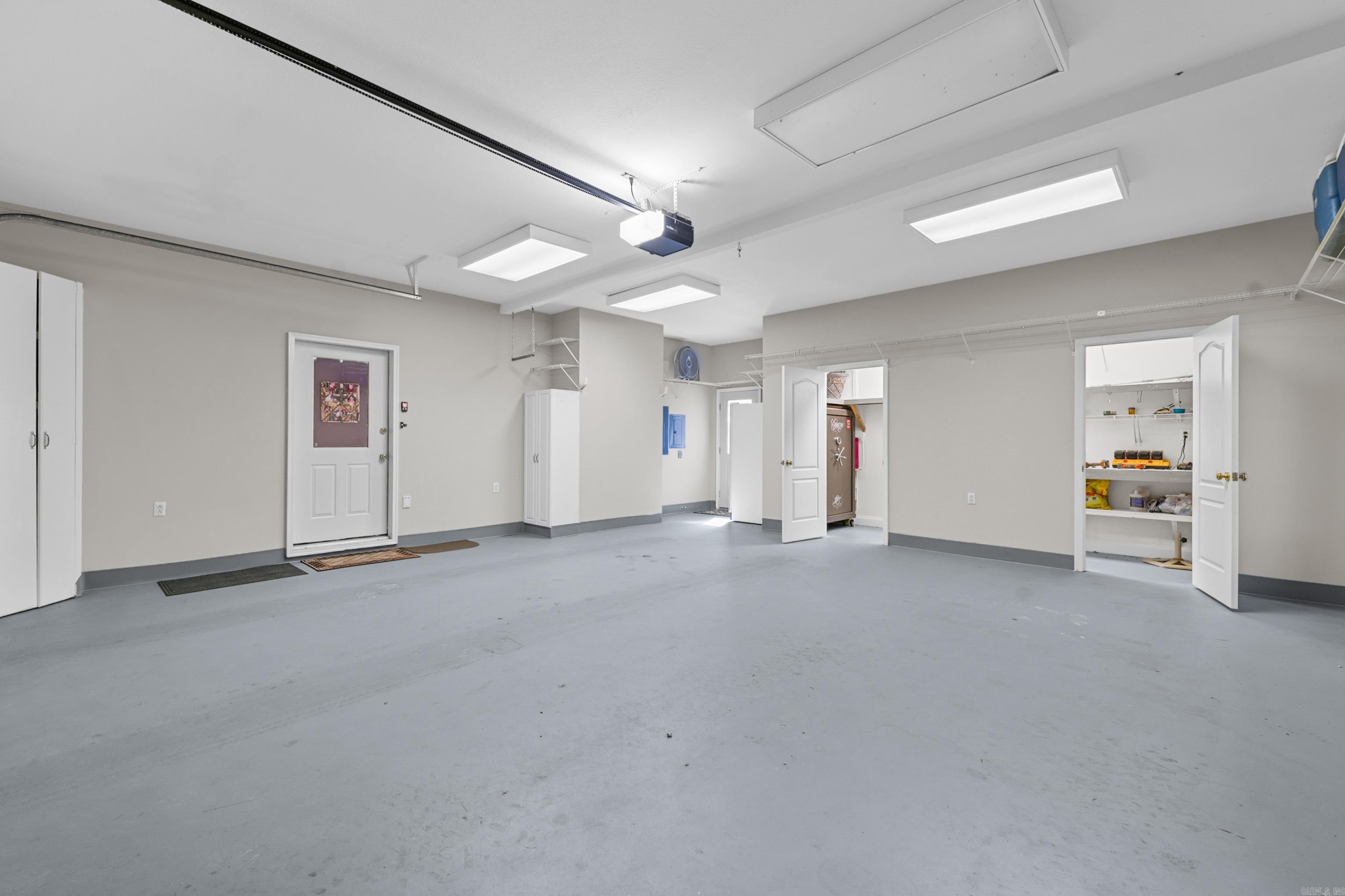 BELMONT ACRES - LAKE - Residential