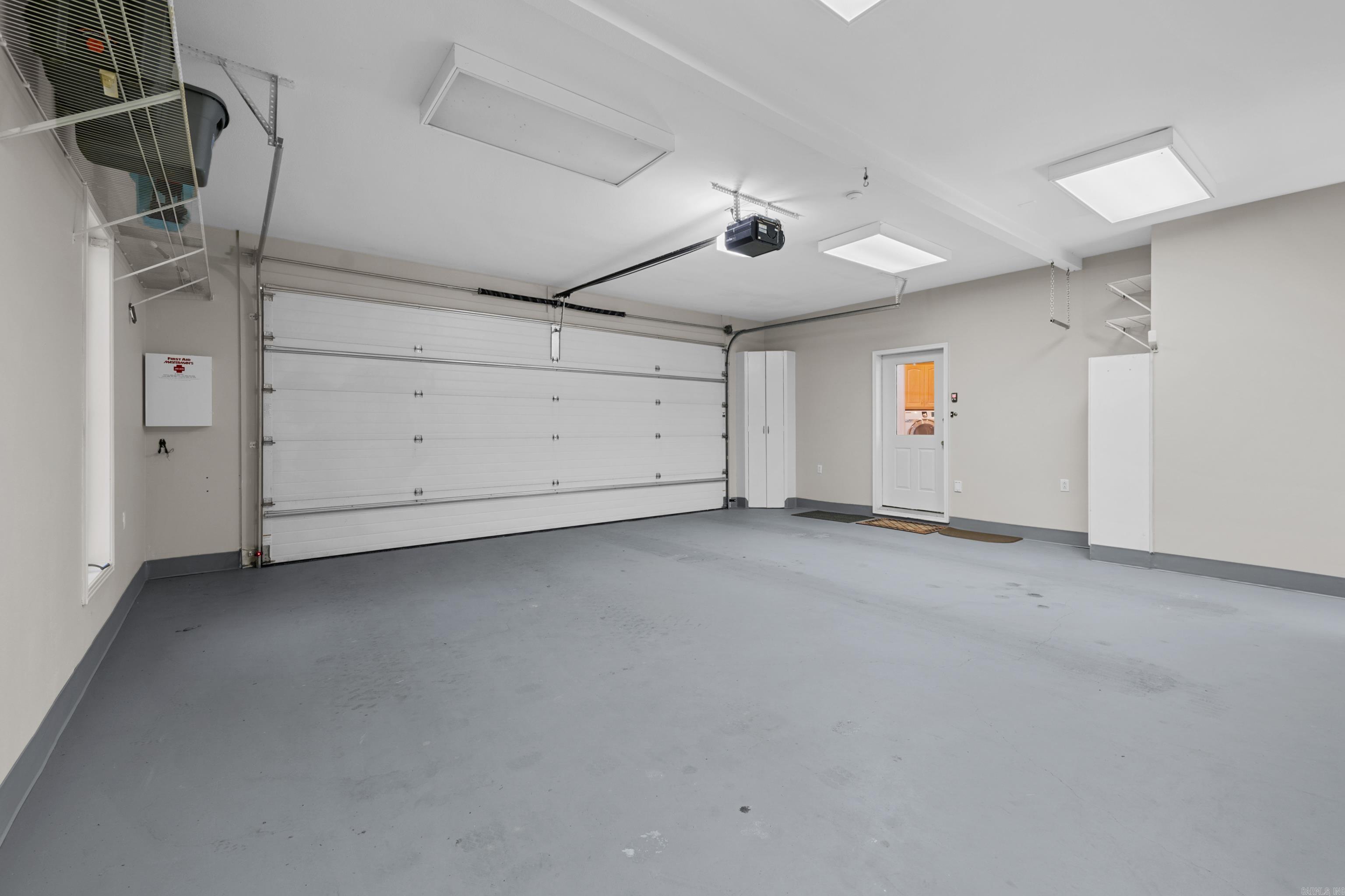 BELMONT ACRES - LAKE - Residential