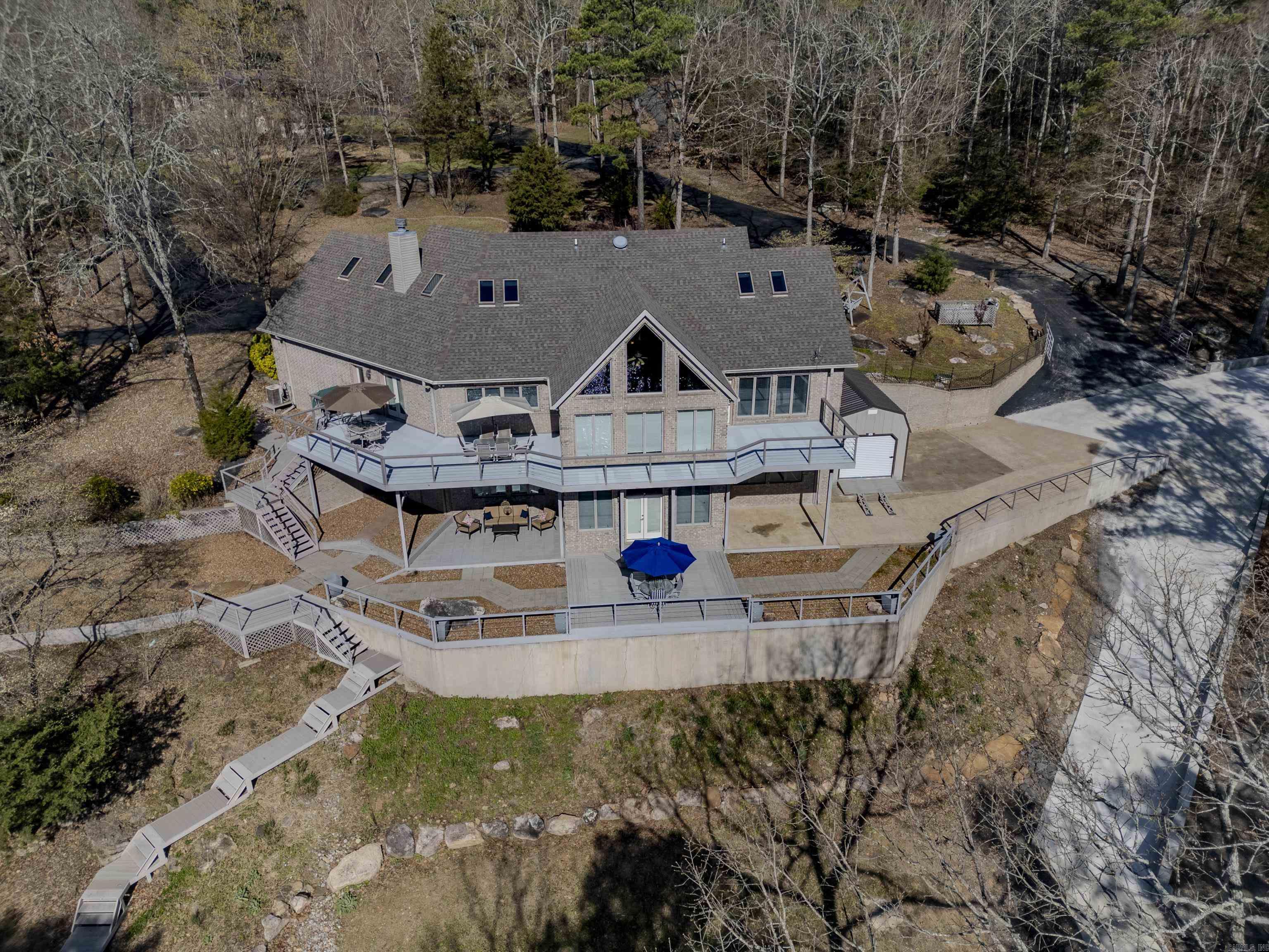 BELMONT ACRES - LAKE - Residential