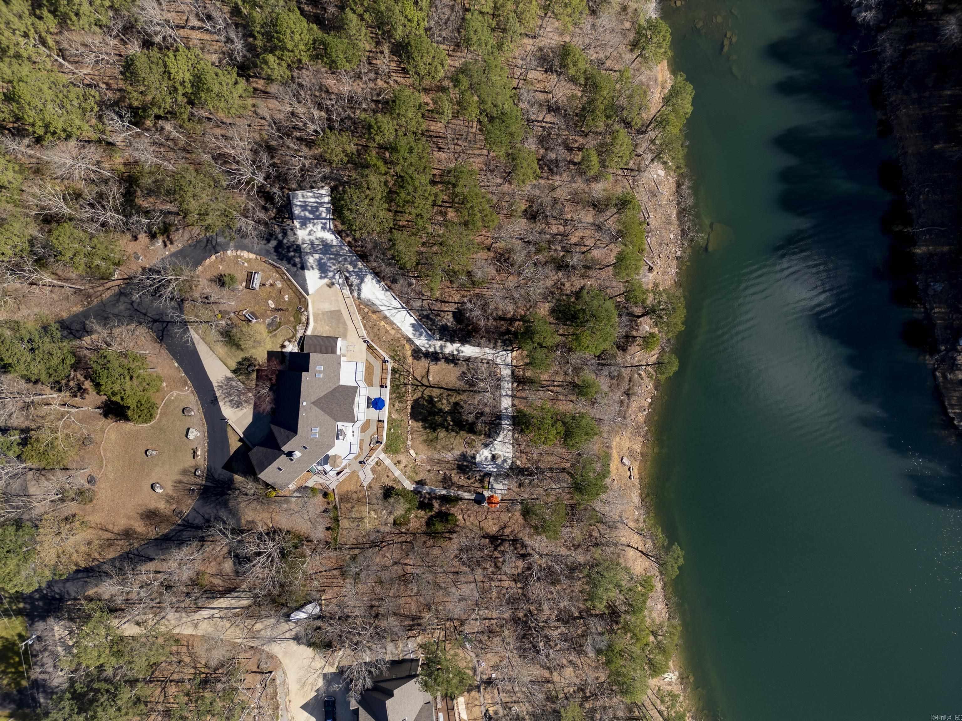 BELMONT ACRES - LAKE - Residential