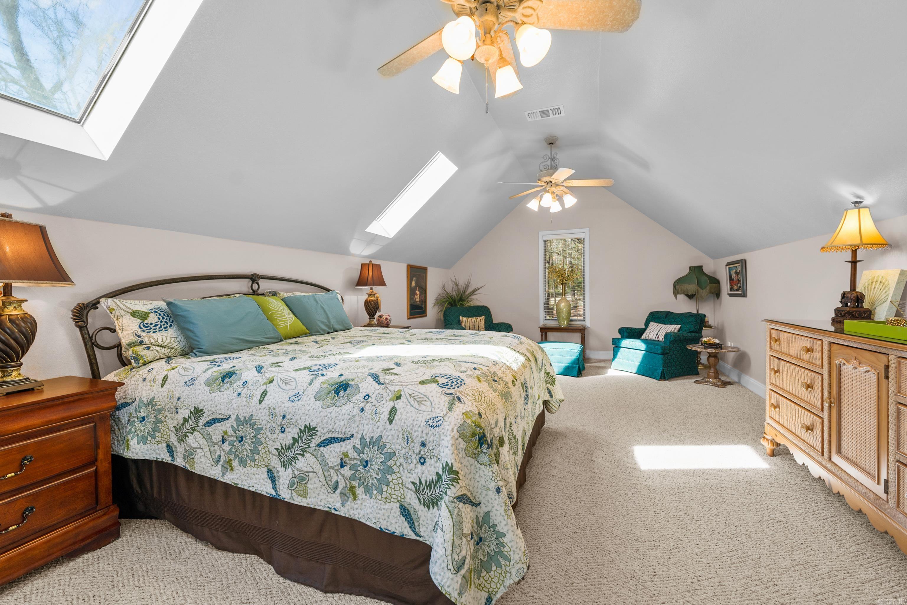 BELMONT ACRES - LAKE - Residential