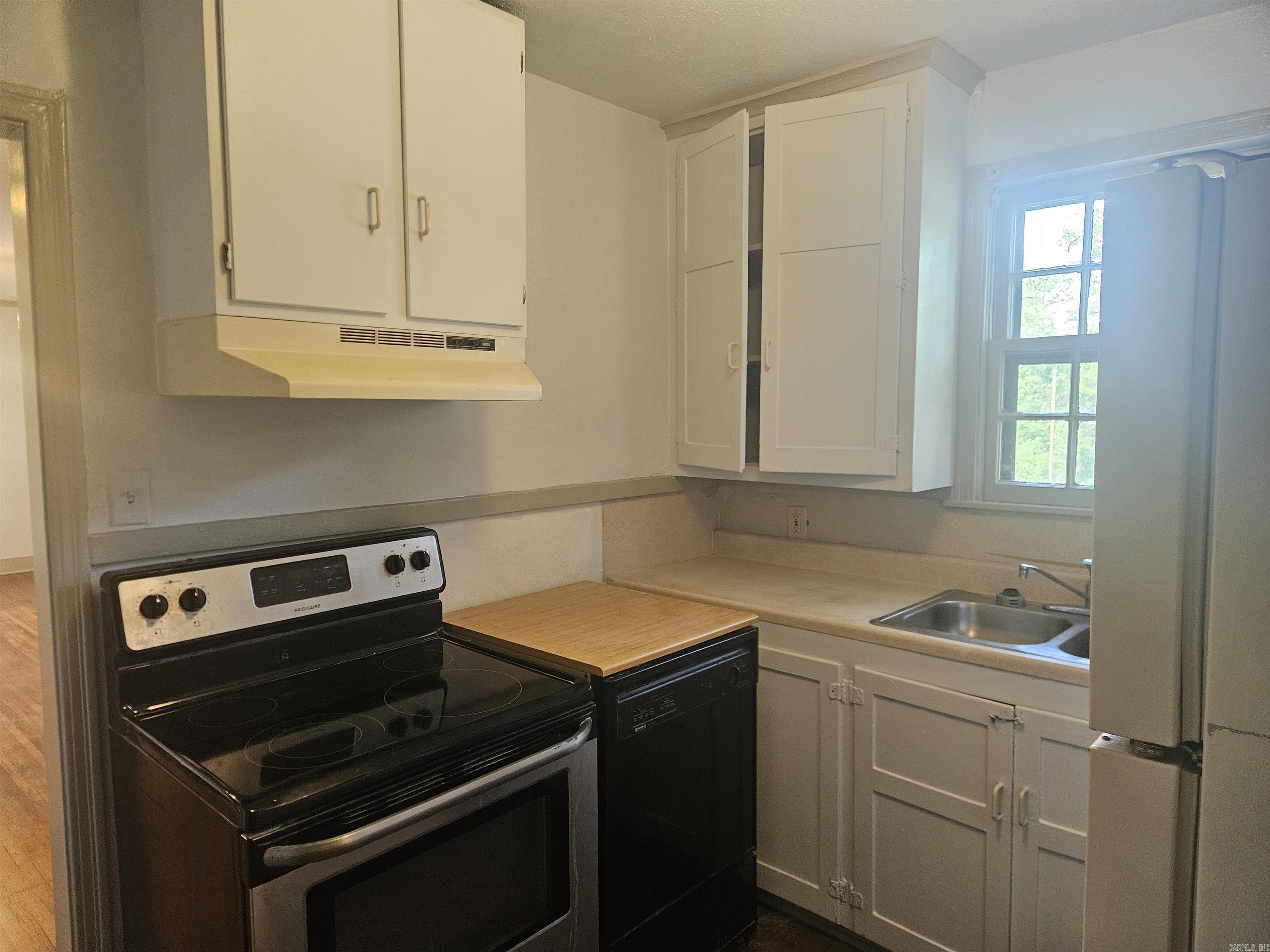 Cherry & Cox - Residential Income