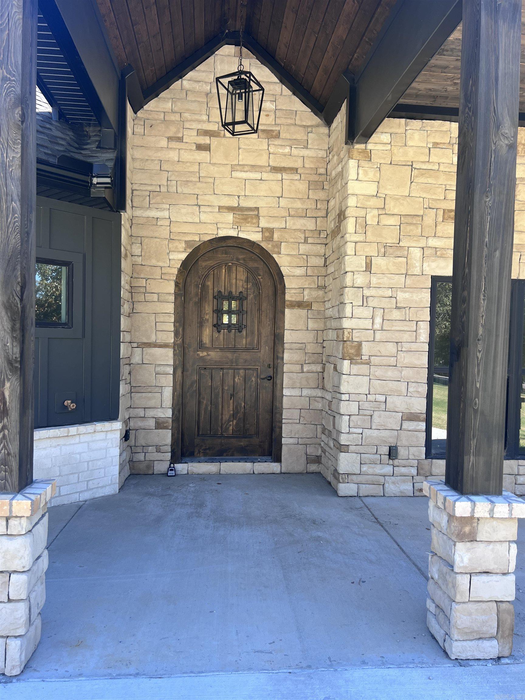 Hawks Point - Residential