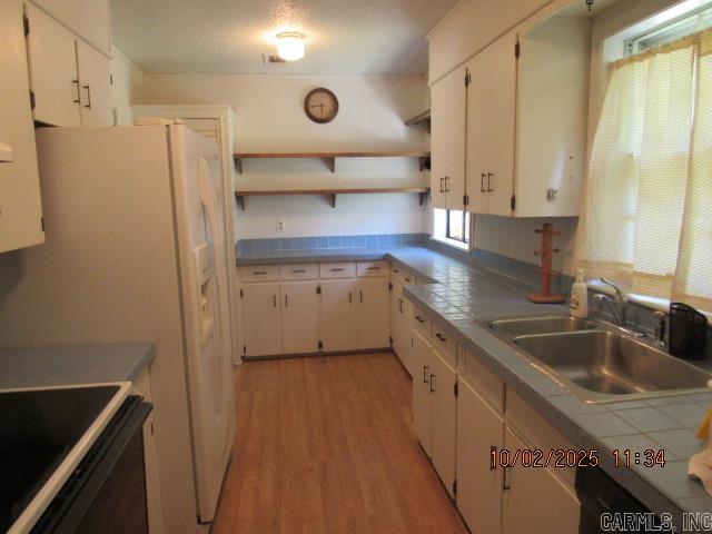 LAKEWOOD - Residential