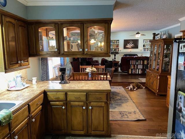 ROLLING HILLS ESTATES - Residential