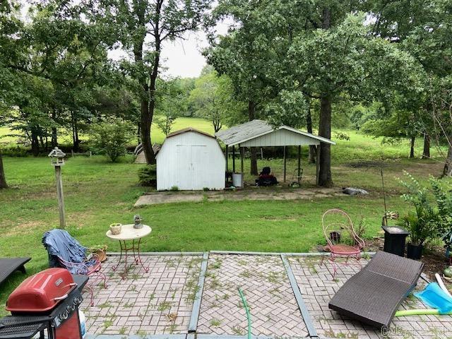 ROLLING HILLS ESTATES - Residential