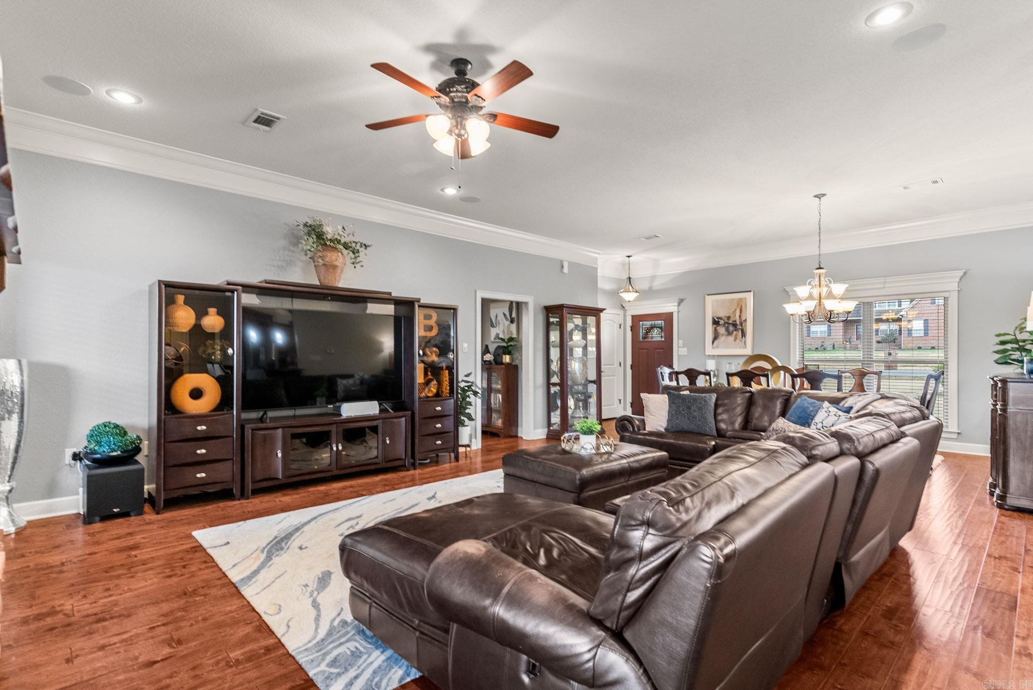 SPRINGHILL VALLEY ESTATES - Residential