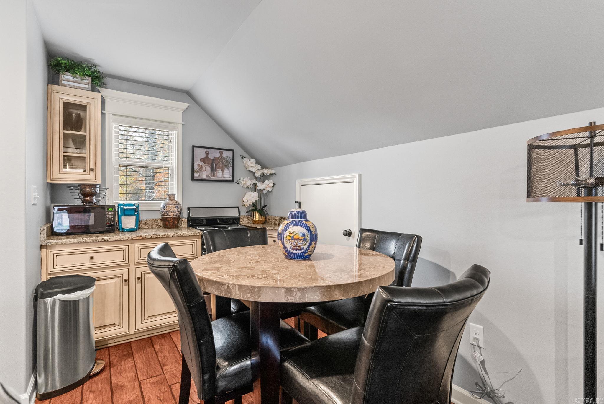 SPRINGHILL VALLEY ESTATES - Residential