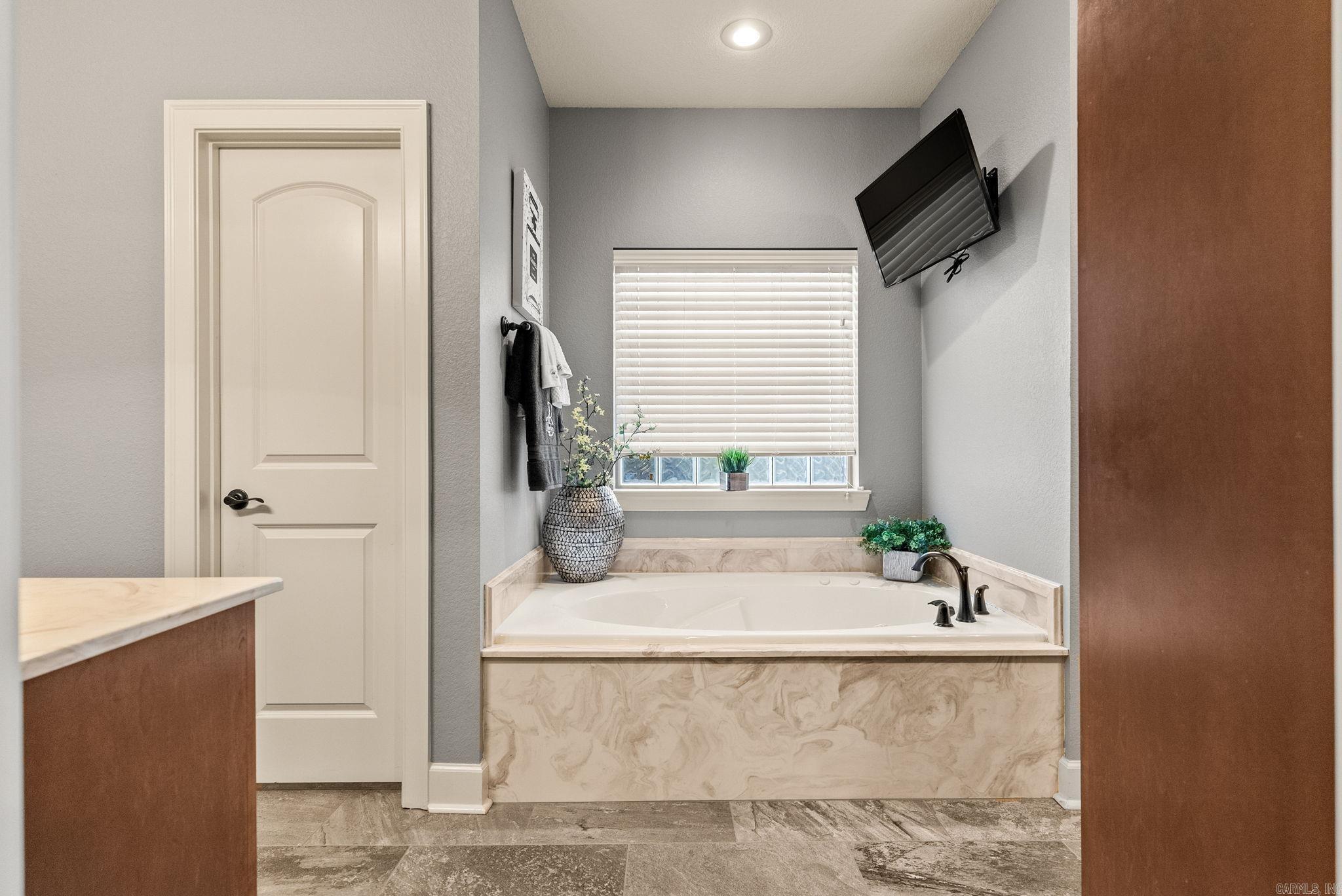 SPRINGHILL VALLEY ESTATES - Residential