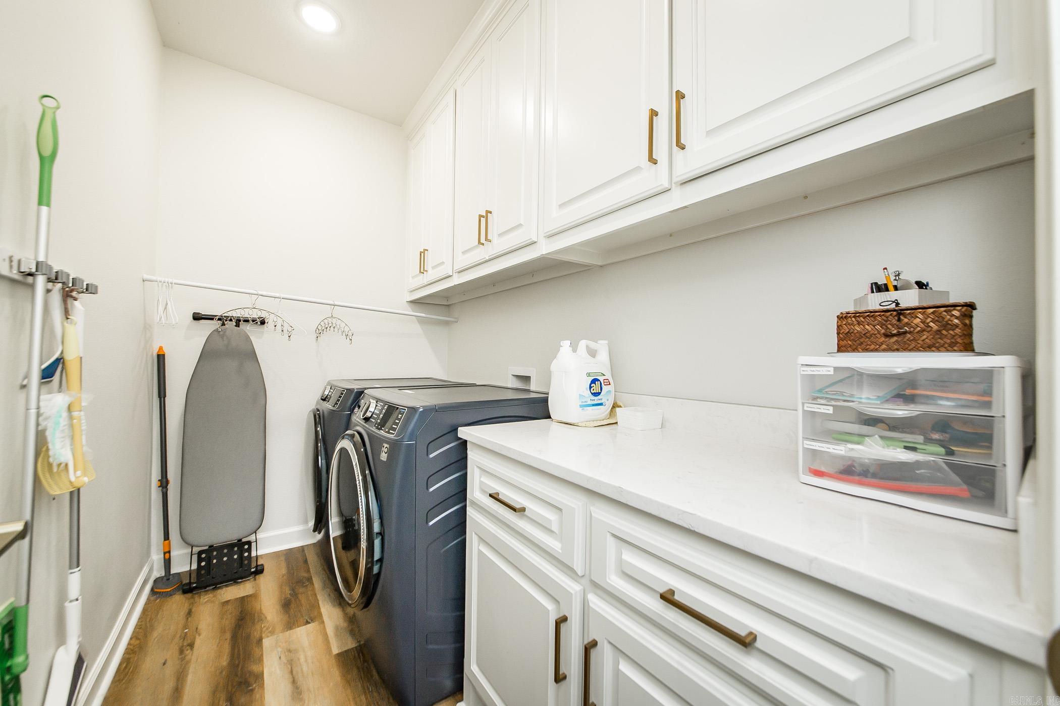 ASHLEY DOWNS - Residential