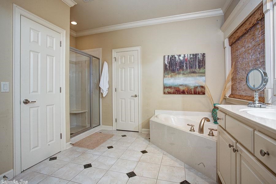 WOODLANDS EDGE - Residential