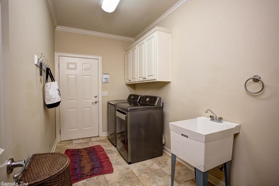 WOODLANDS EDGE - Residential