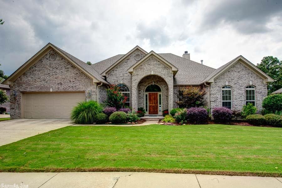 WOODLANDS EDGE - Residential