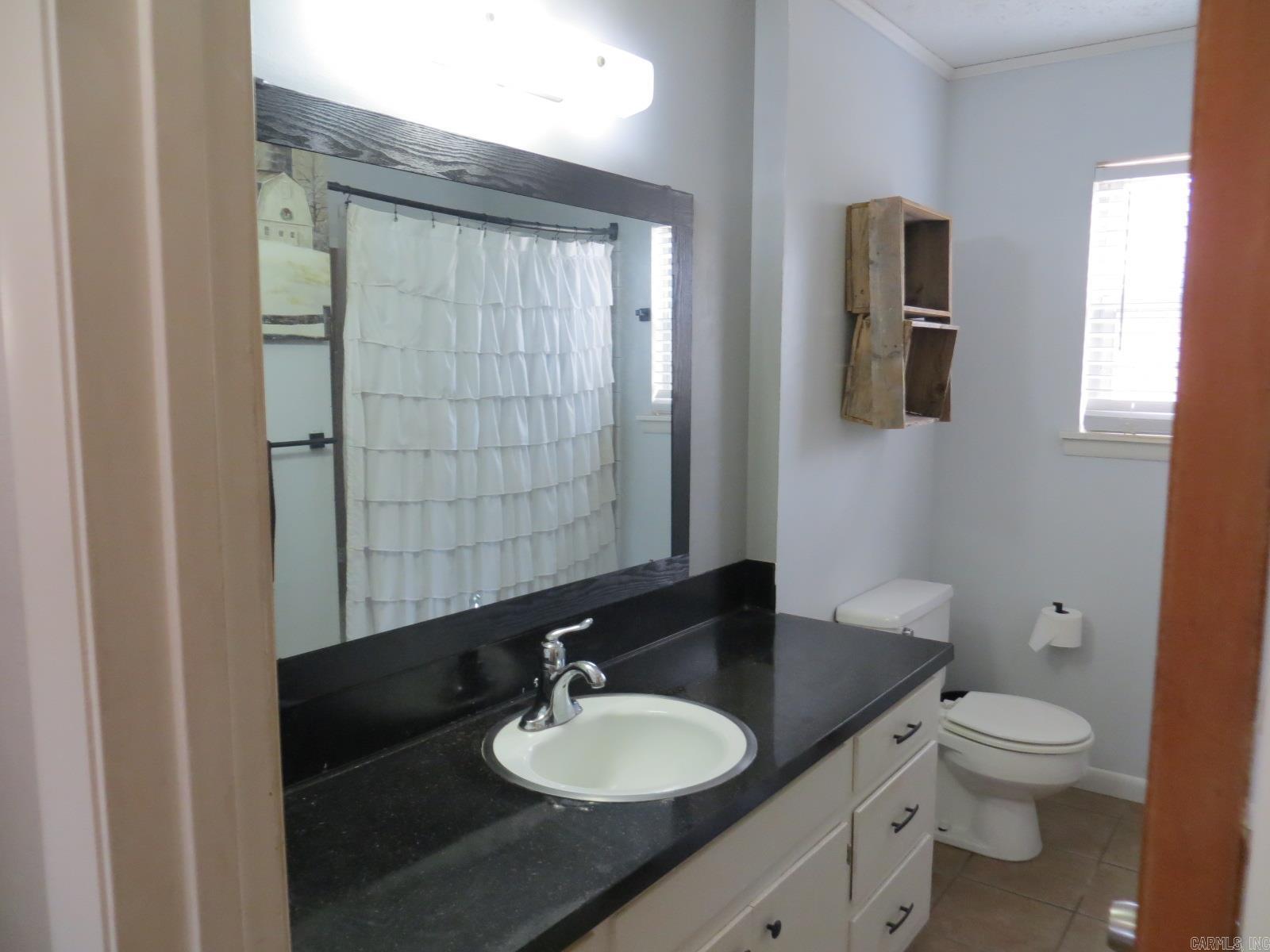 INDIAN HILLS - Residential