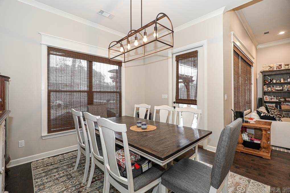 DAWSONS POINTE - Residential